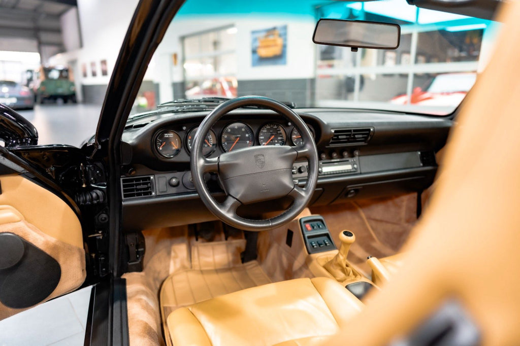 Porsche 993 Carrera Cabriolet