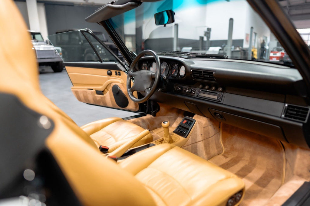 Porsche 993 Carrera Cabriolet