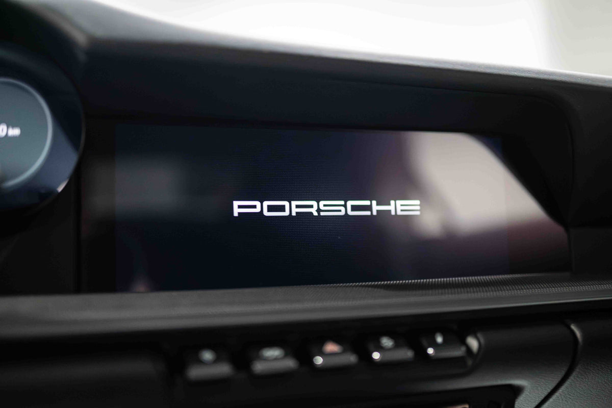Porsche 911 Carrera Cabriolet