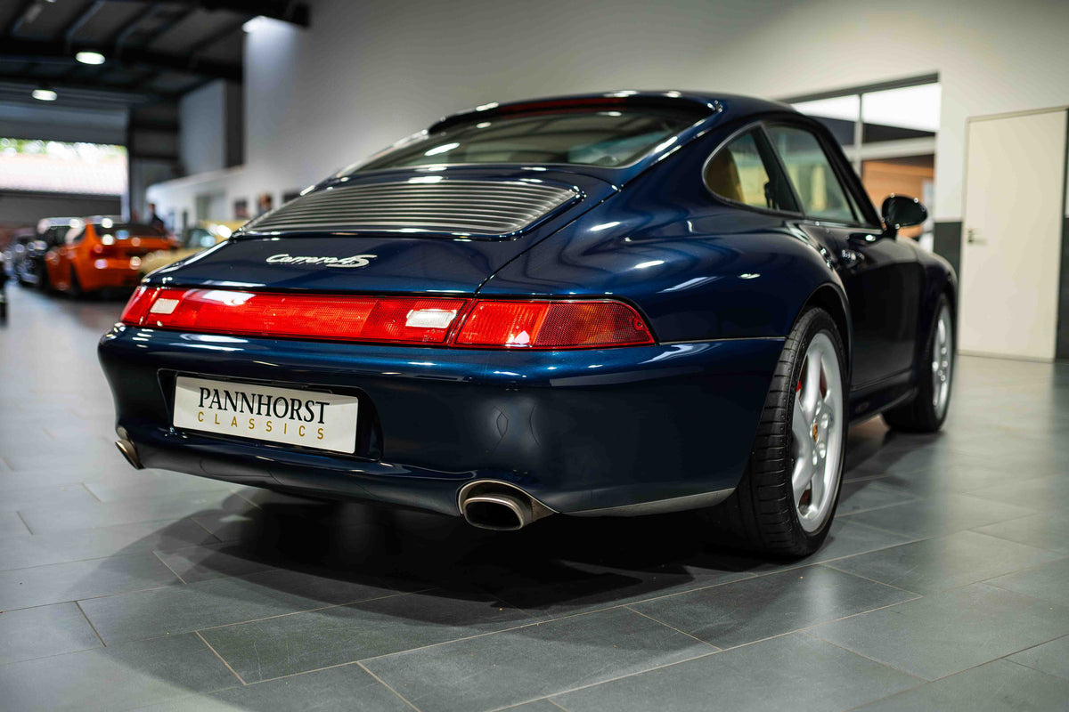 Porsche 993 Carrera 4