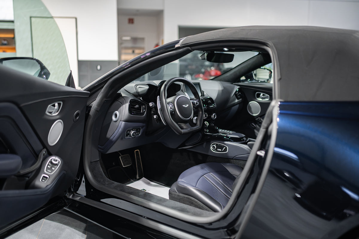 Aston Martin Vantage Cabriolet