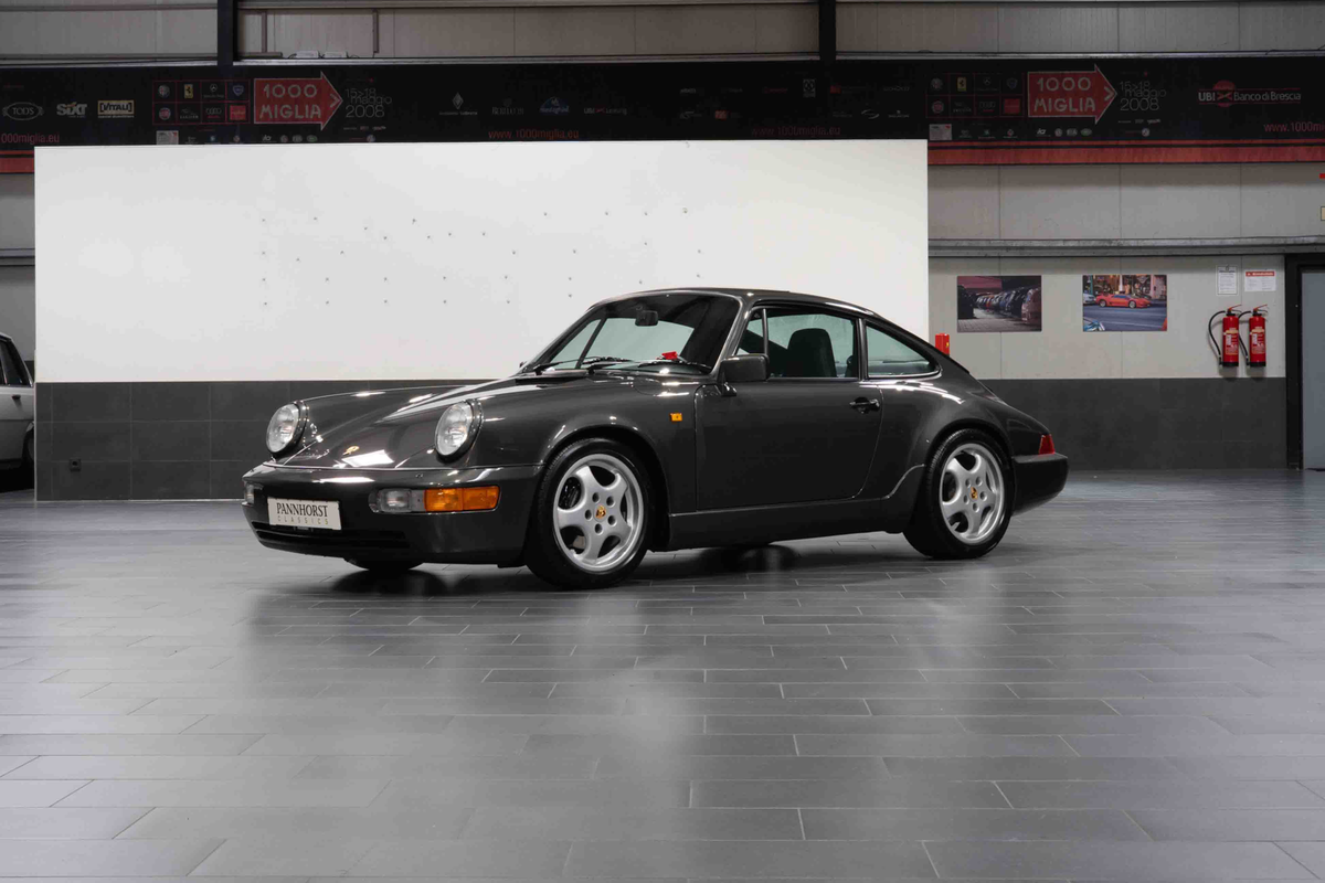 Porsche 964 Carrera 4