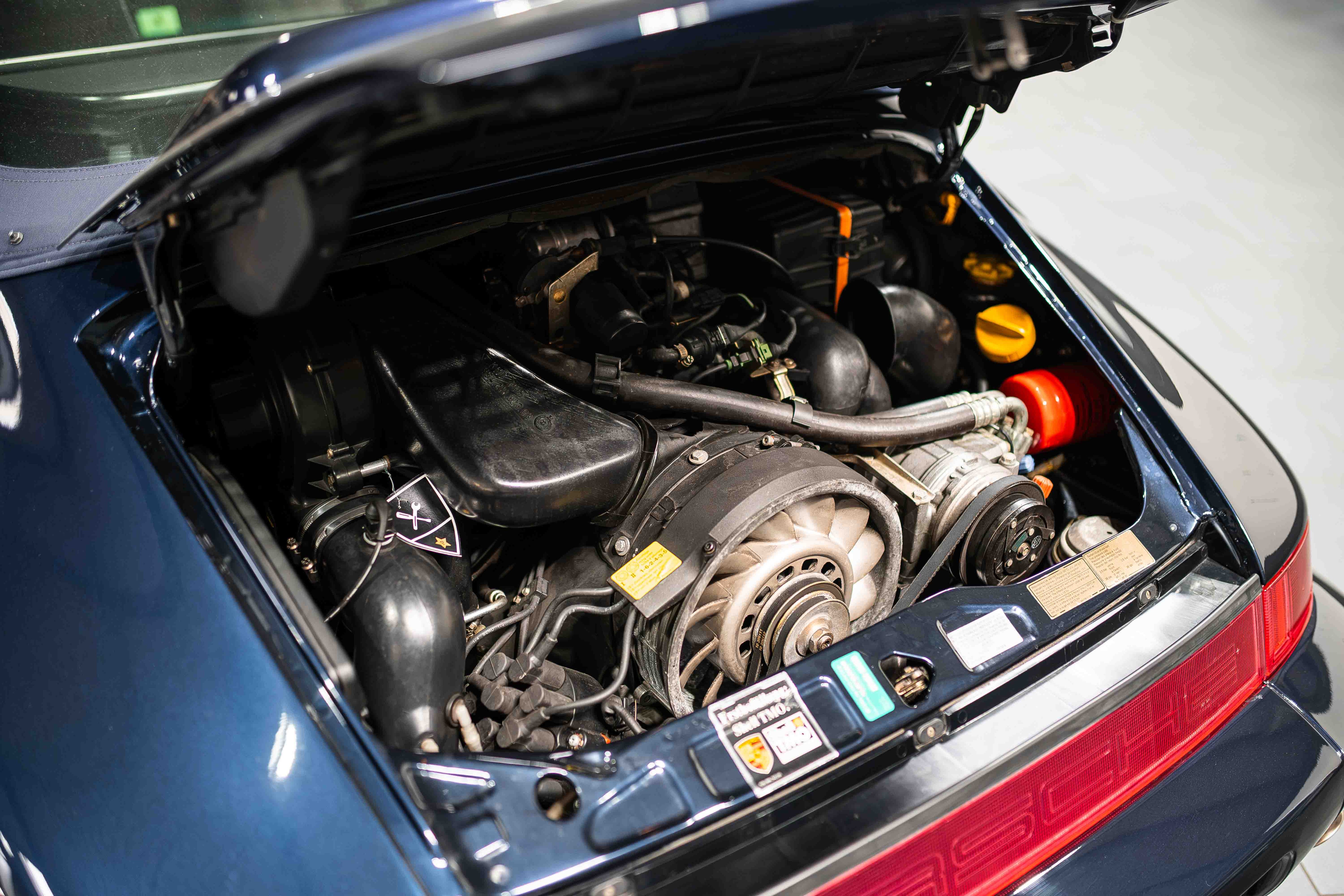 Porsche 911 / 964 Carrera 2 WTL Cabriolet
