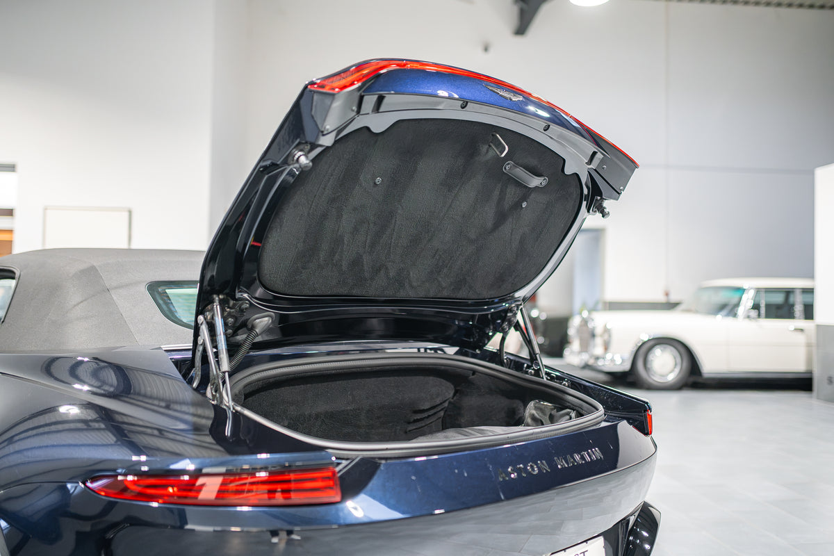 Aston Martin Vantage Cabriolet