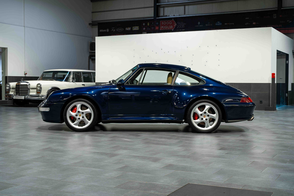 Porsche 993 Carrera 4