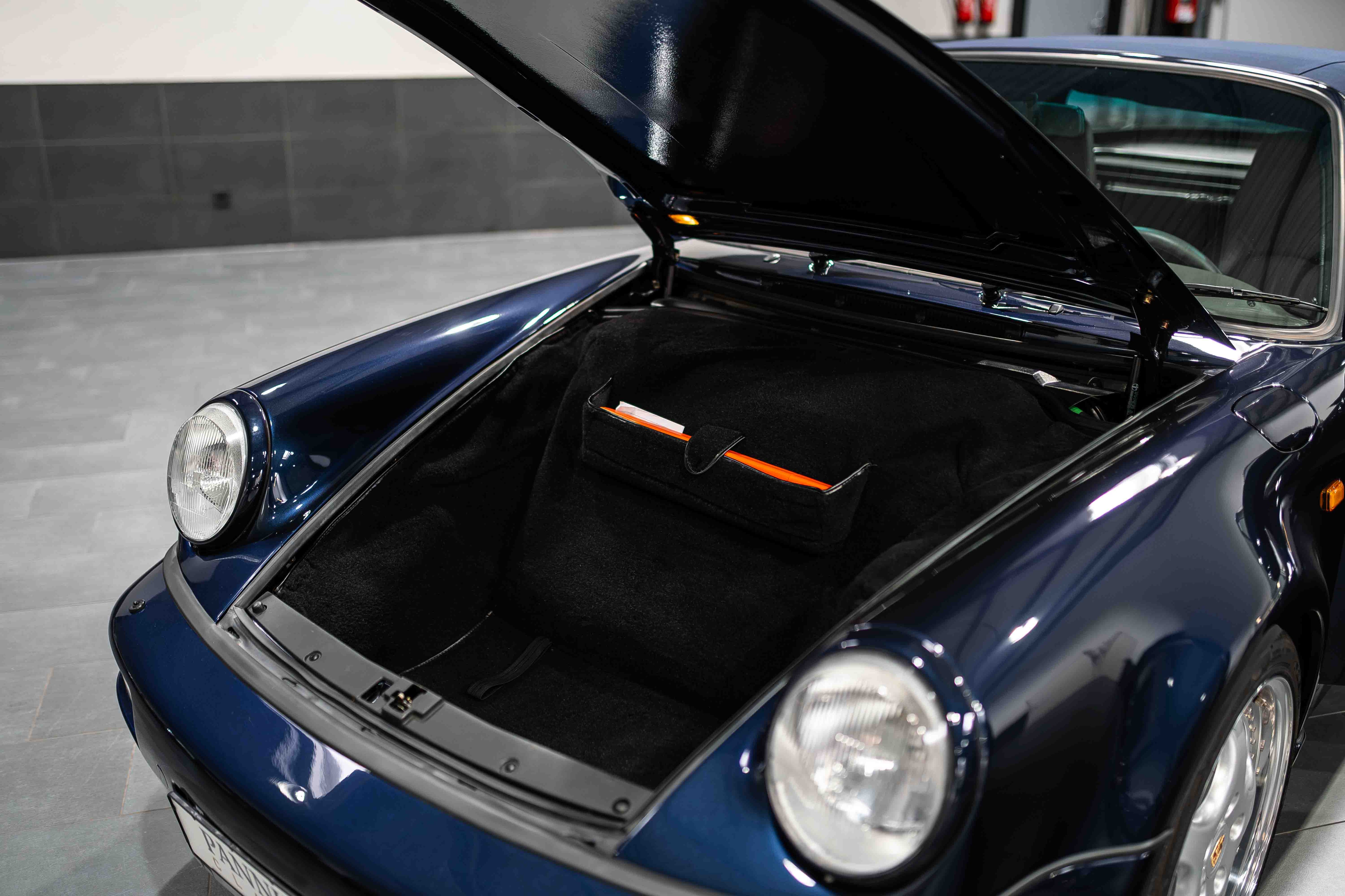 Porsche 911 / 964 Carrera 2 WTL Cabriolet