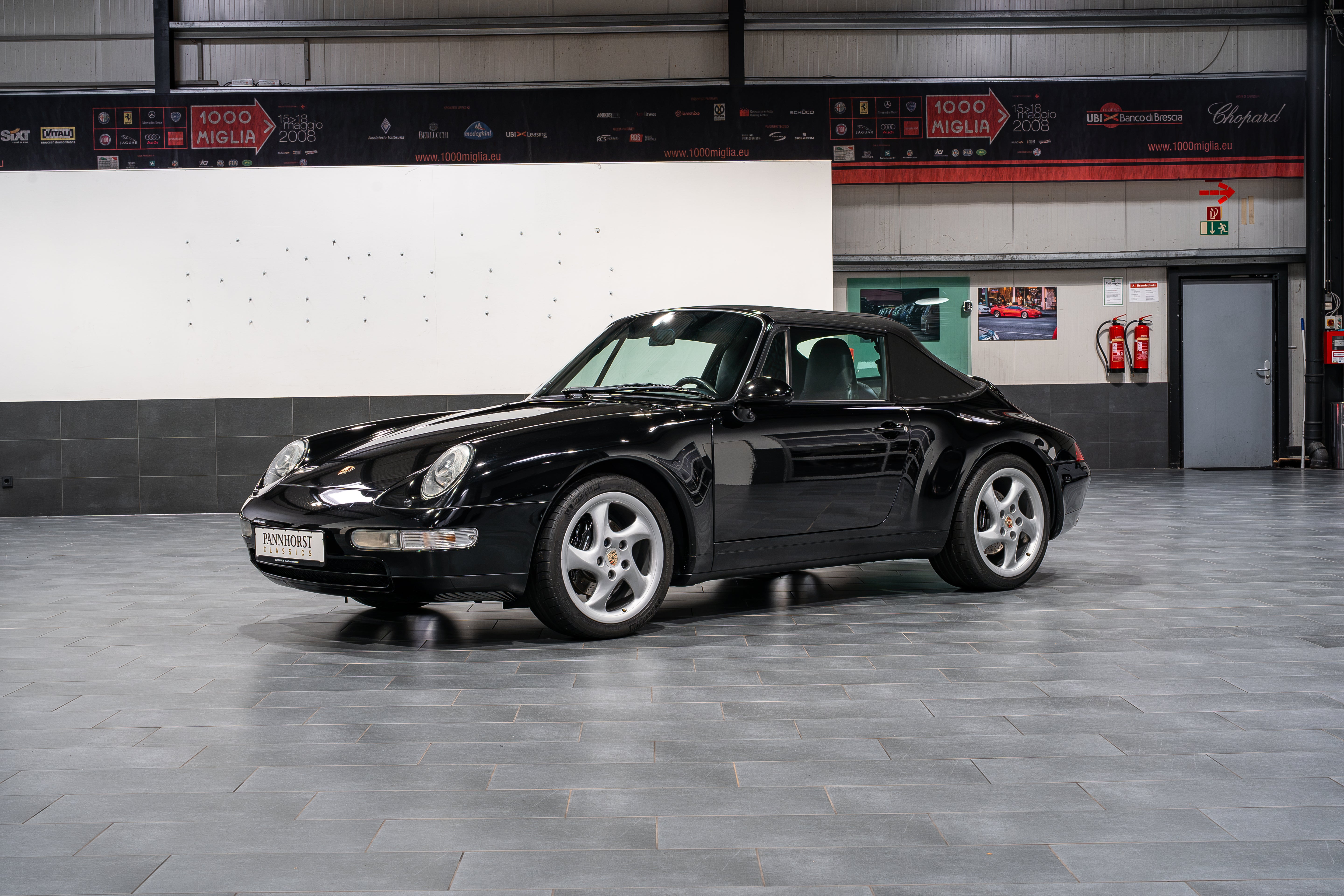 Porsche 911 (993) Carrera Cabriolet