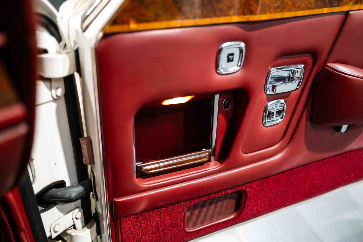 Rolls-Royce Corniche II