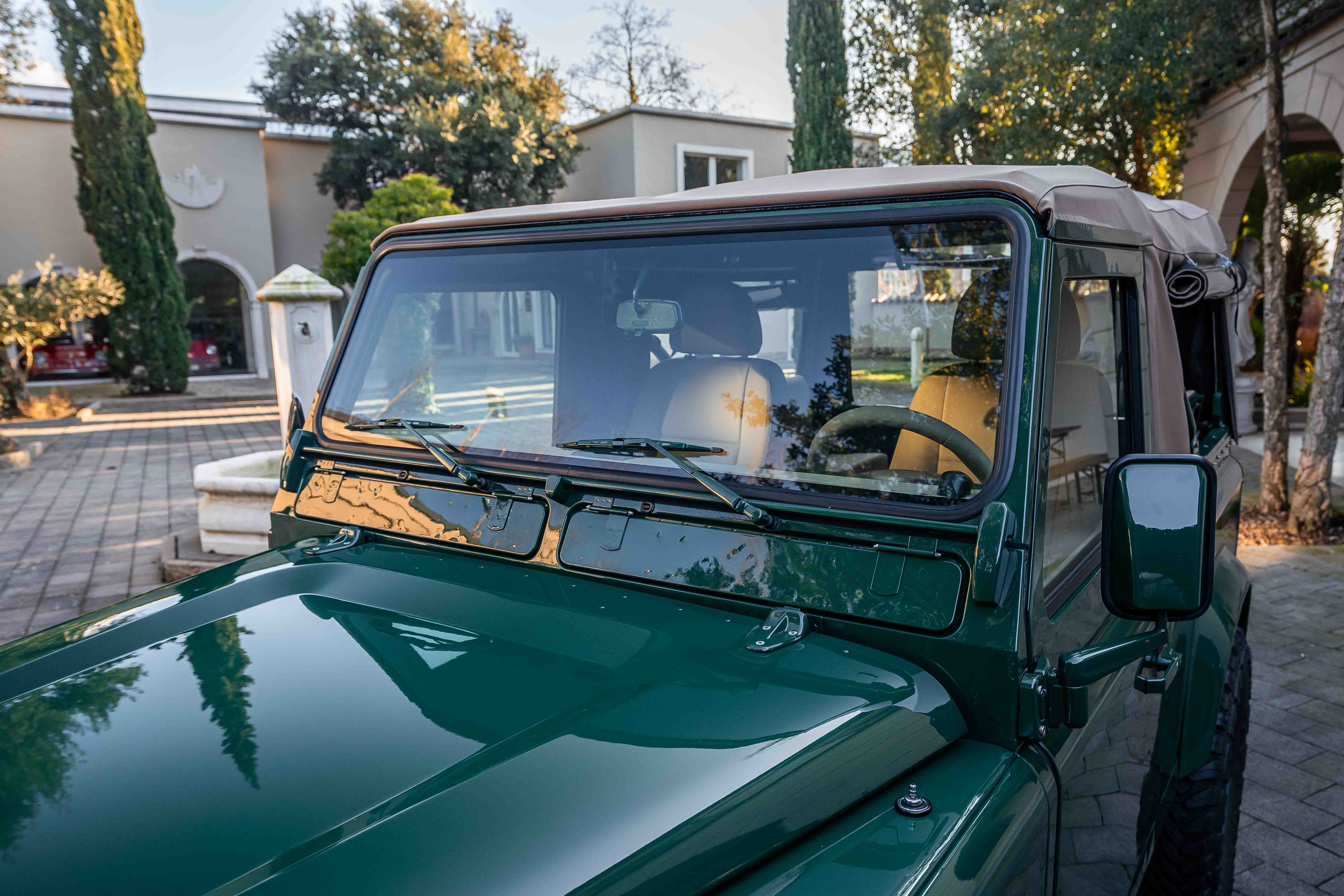 Land Rover Defender 90 Td5 Cabriolet