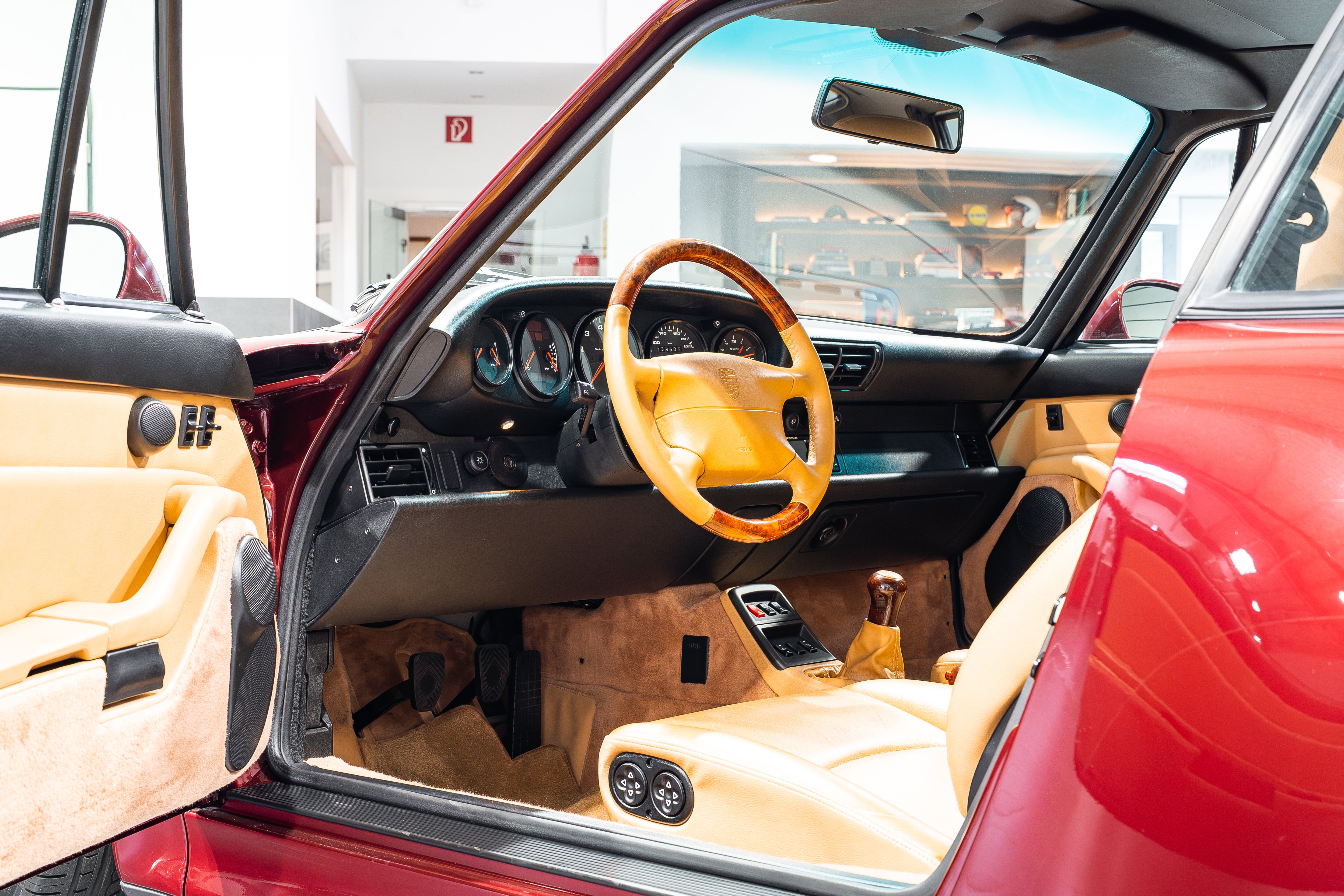Porsche 911 (993) Carrera 4S | 6-Gang Schaltgetriebe