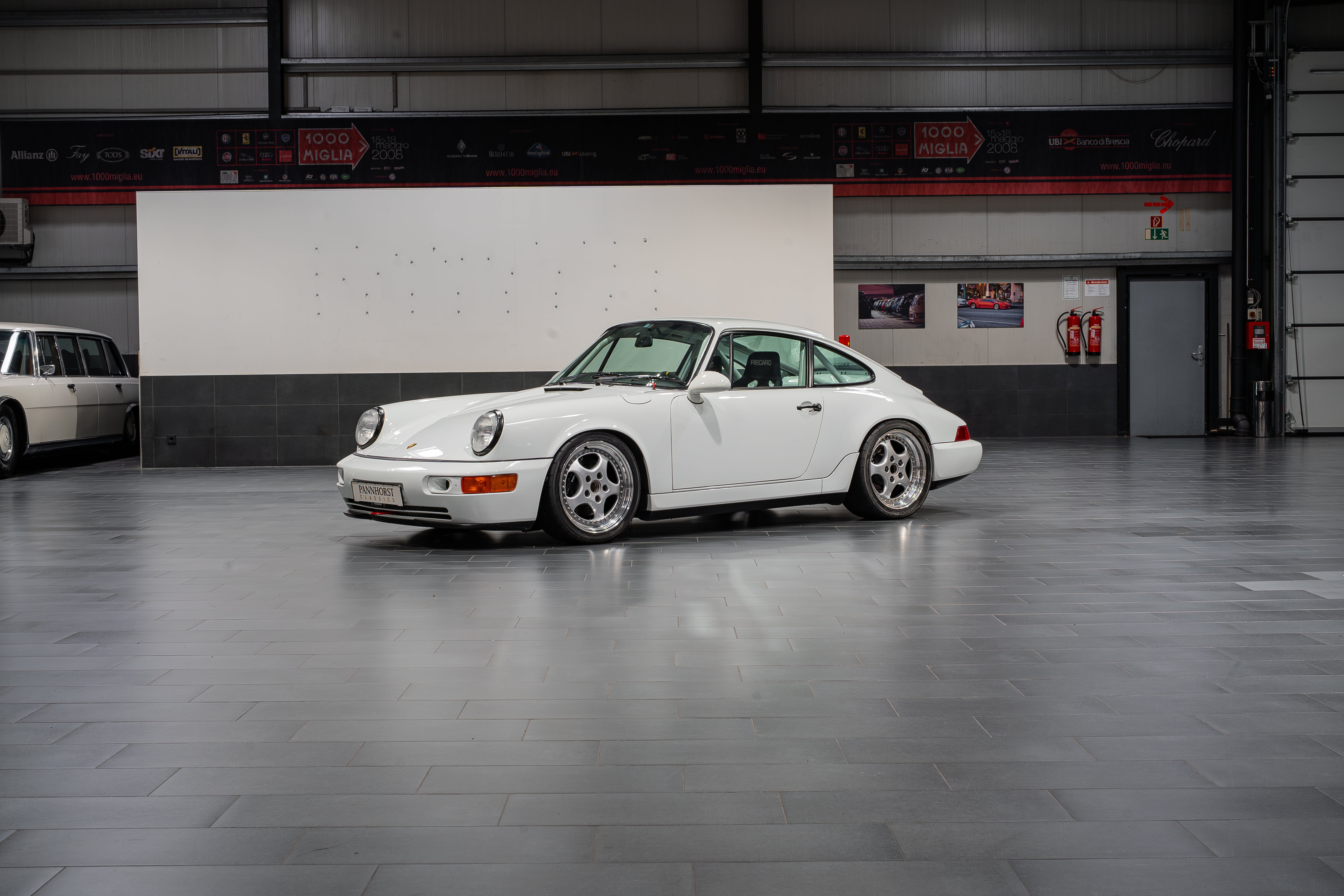 Porsche 964 Carrera CUP