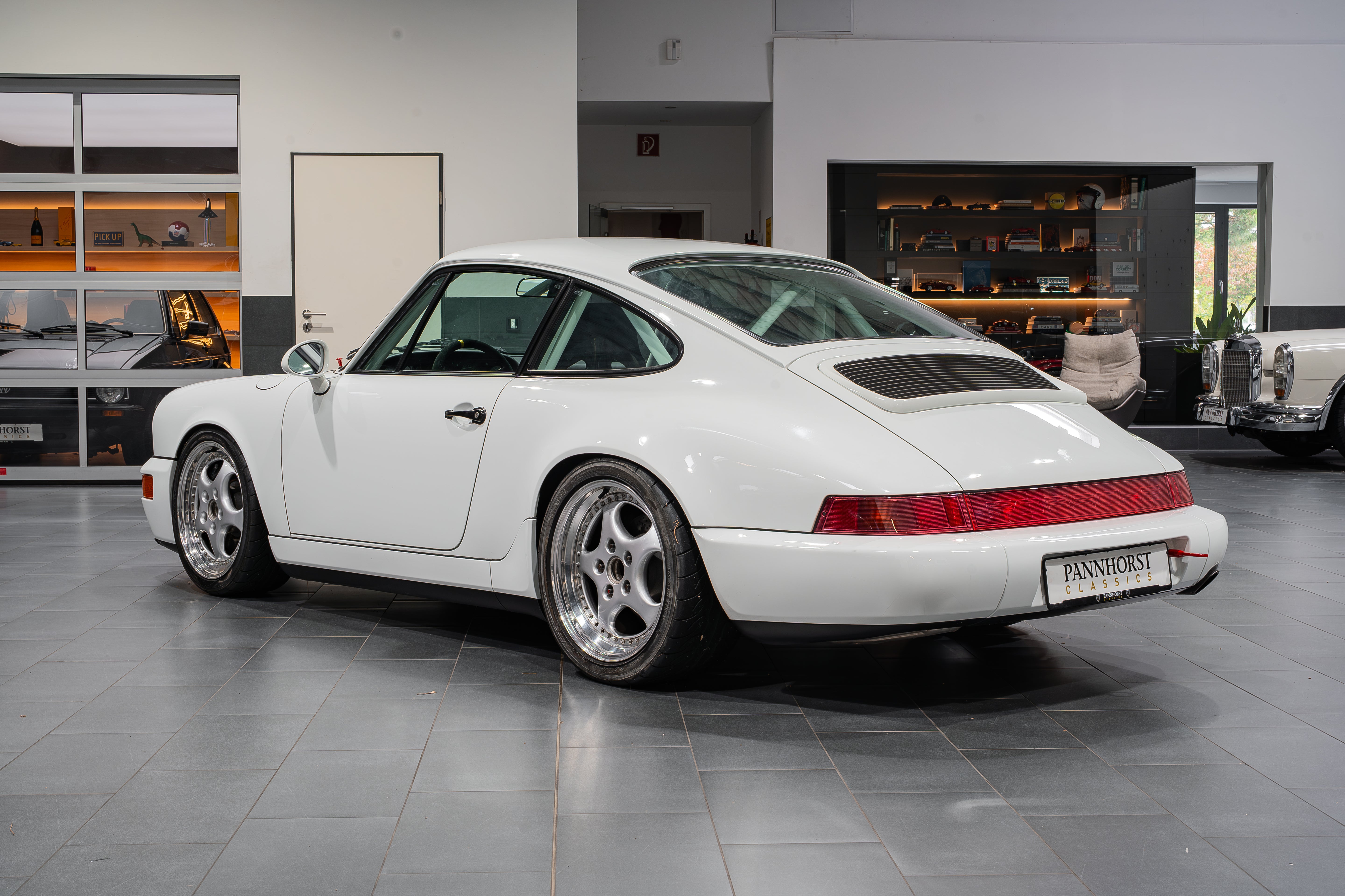 Porsche 964 Carrera CUP