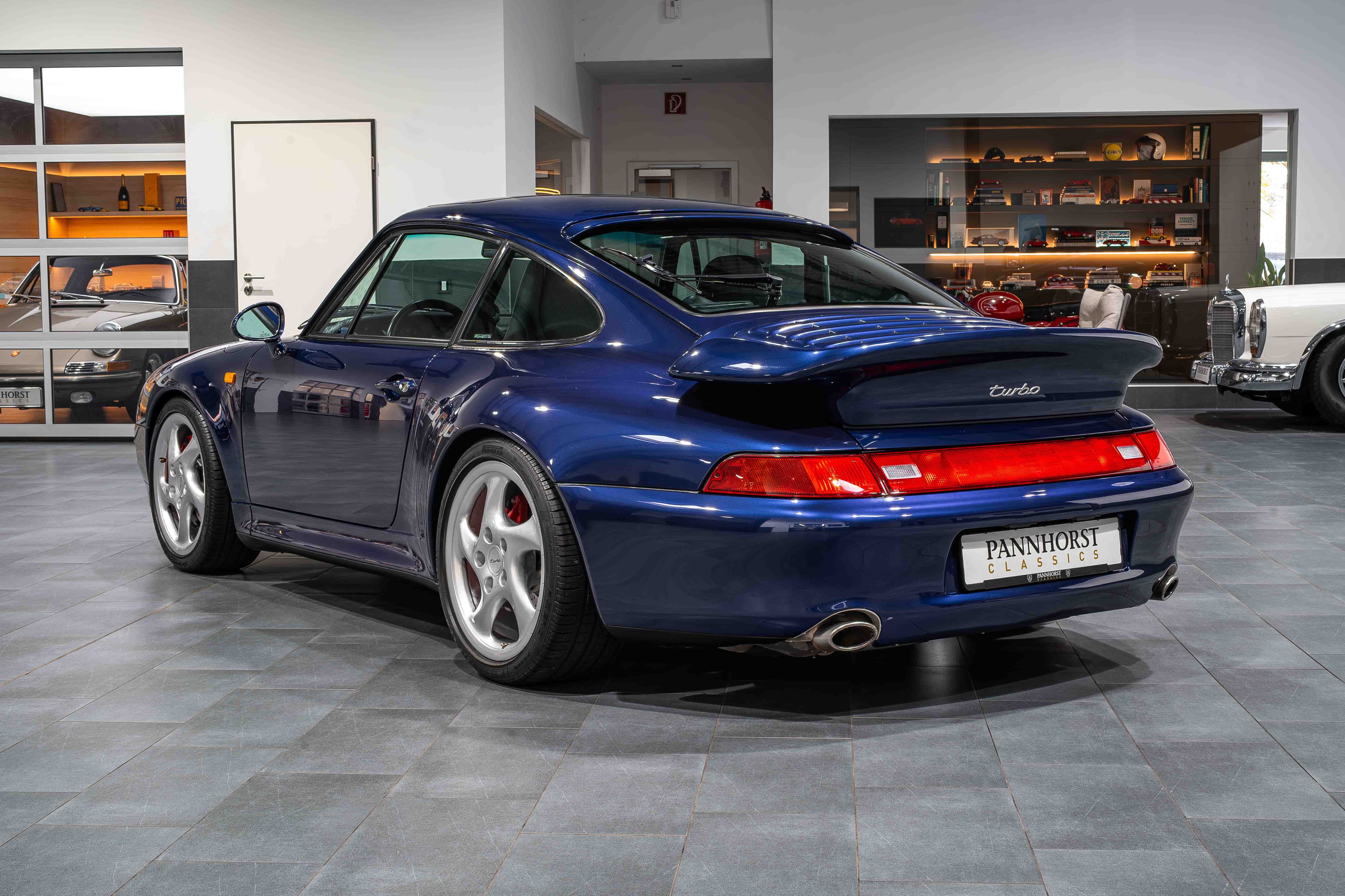Porsche 993 Iris Blau Metallic