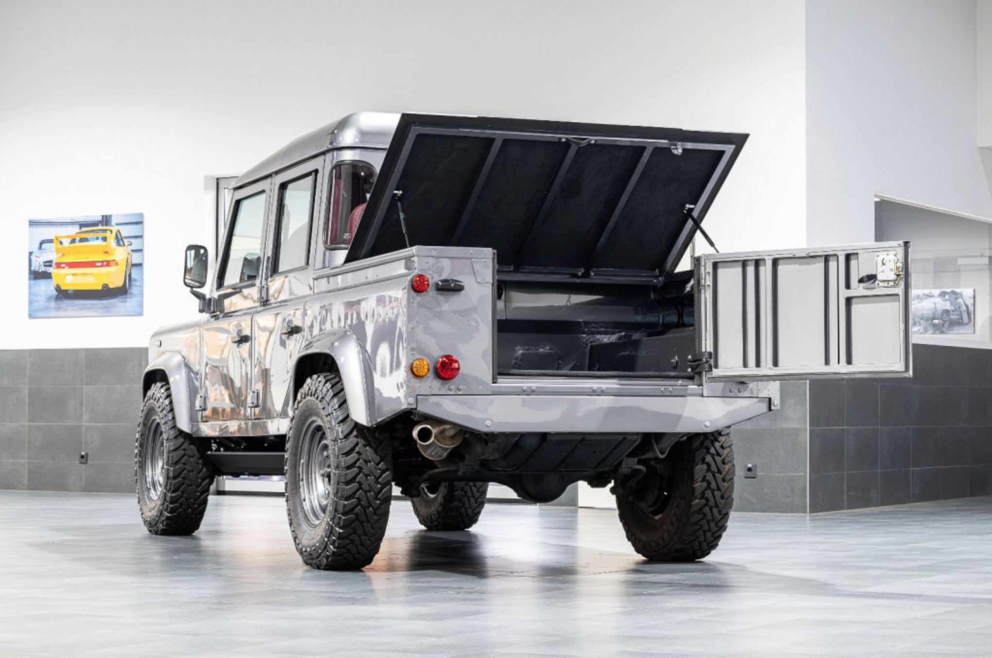 Land Rover Defender 110 Double Cab / Einzelstück