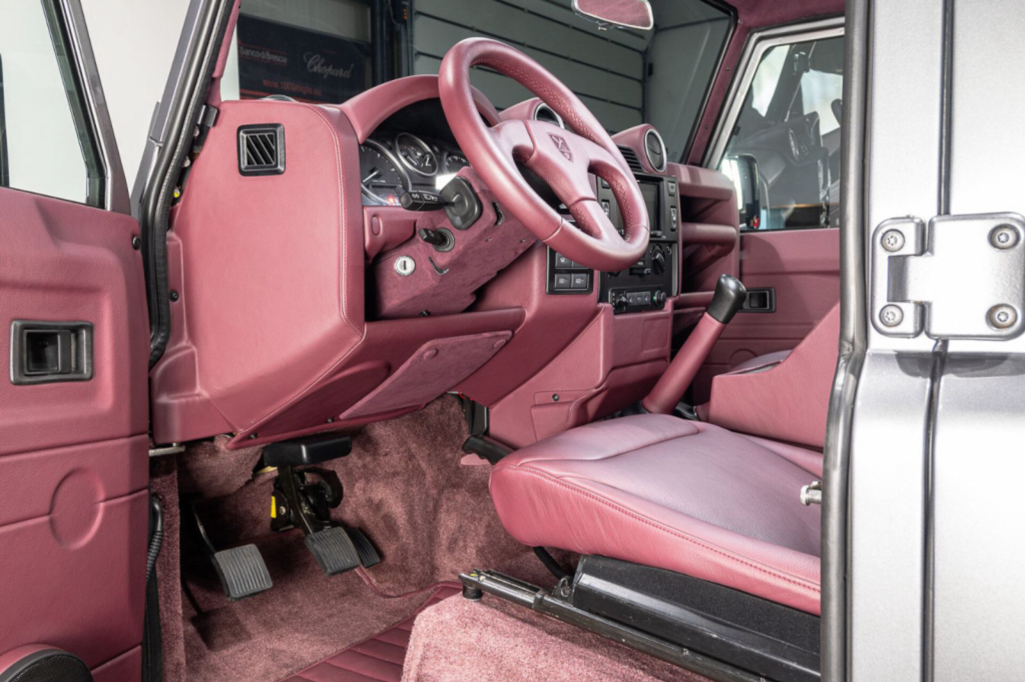 Land Rover Defender 110 Double Cab / Einzelstück