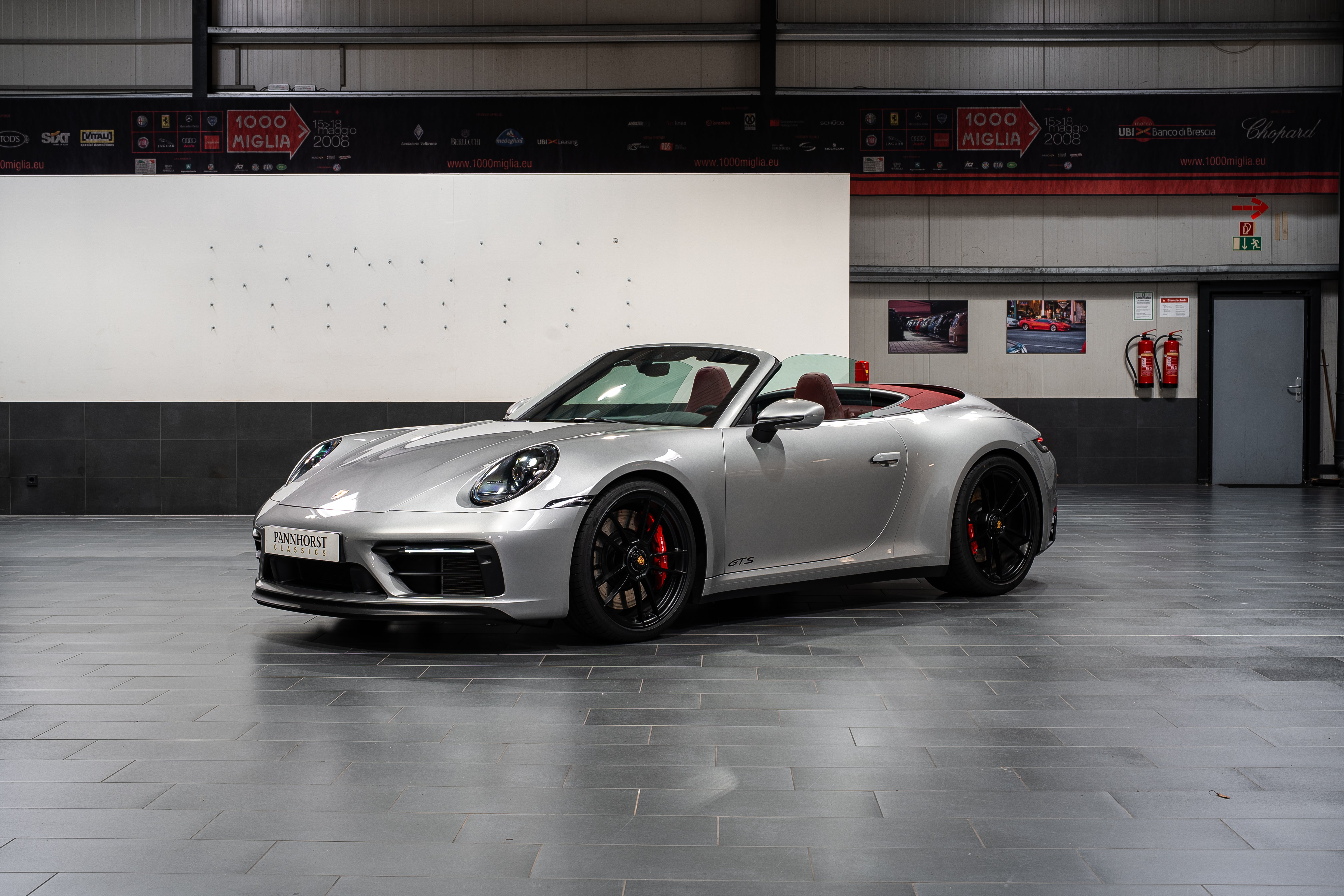 Porsche 992 911 Carrera GTS Cabriolet