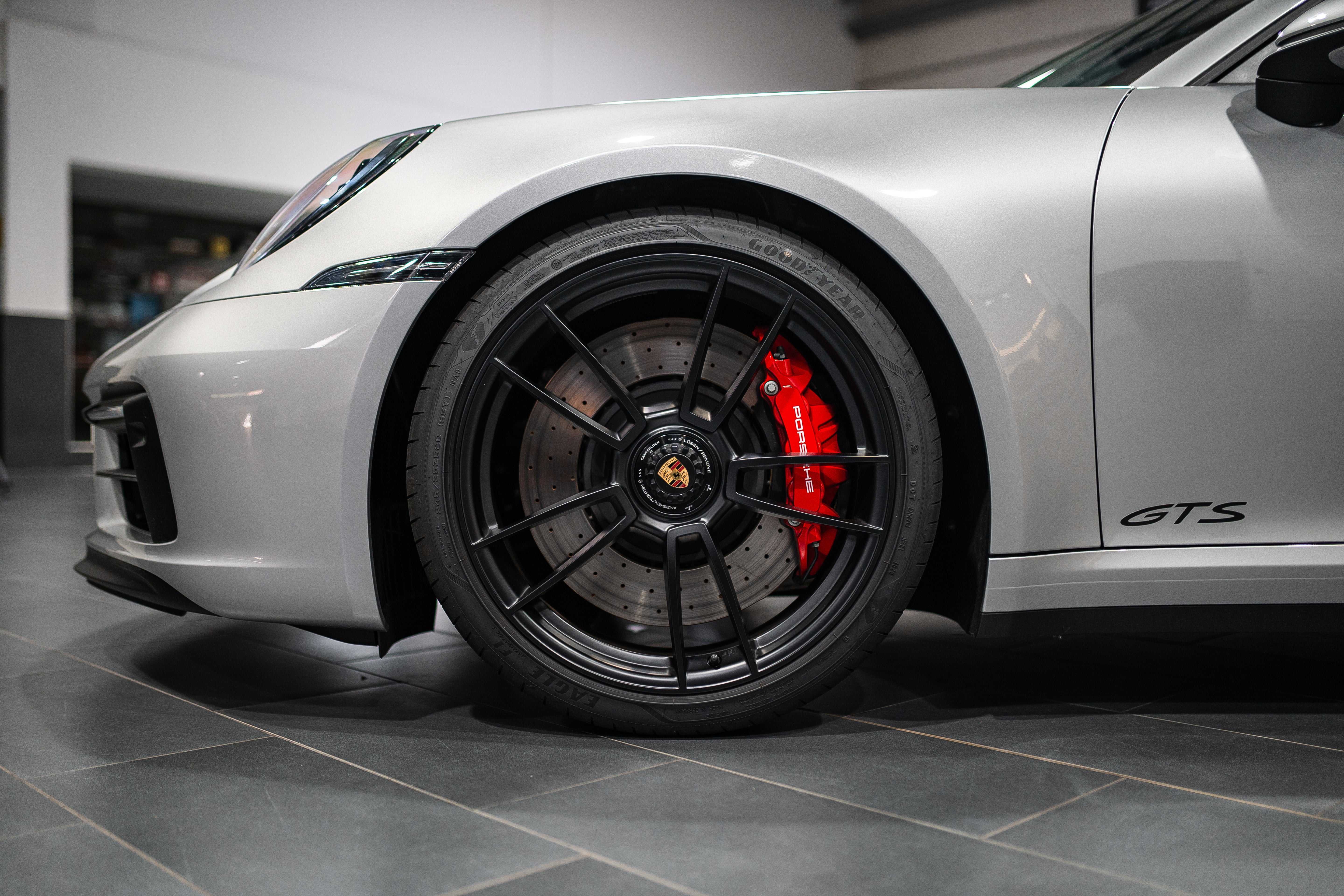 Porsche 992 911 Carrera GTS Cabriolet