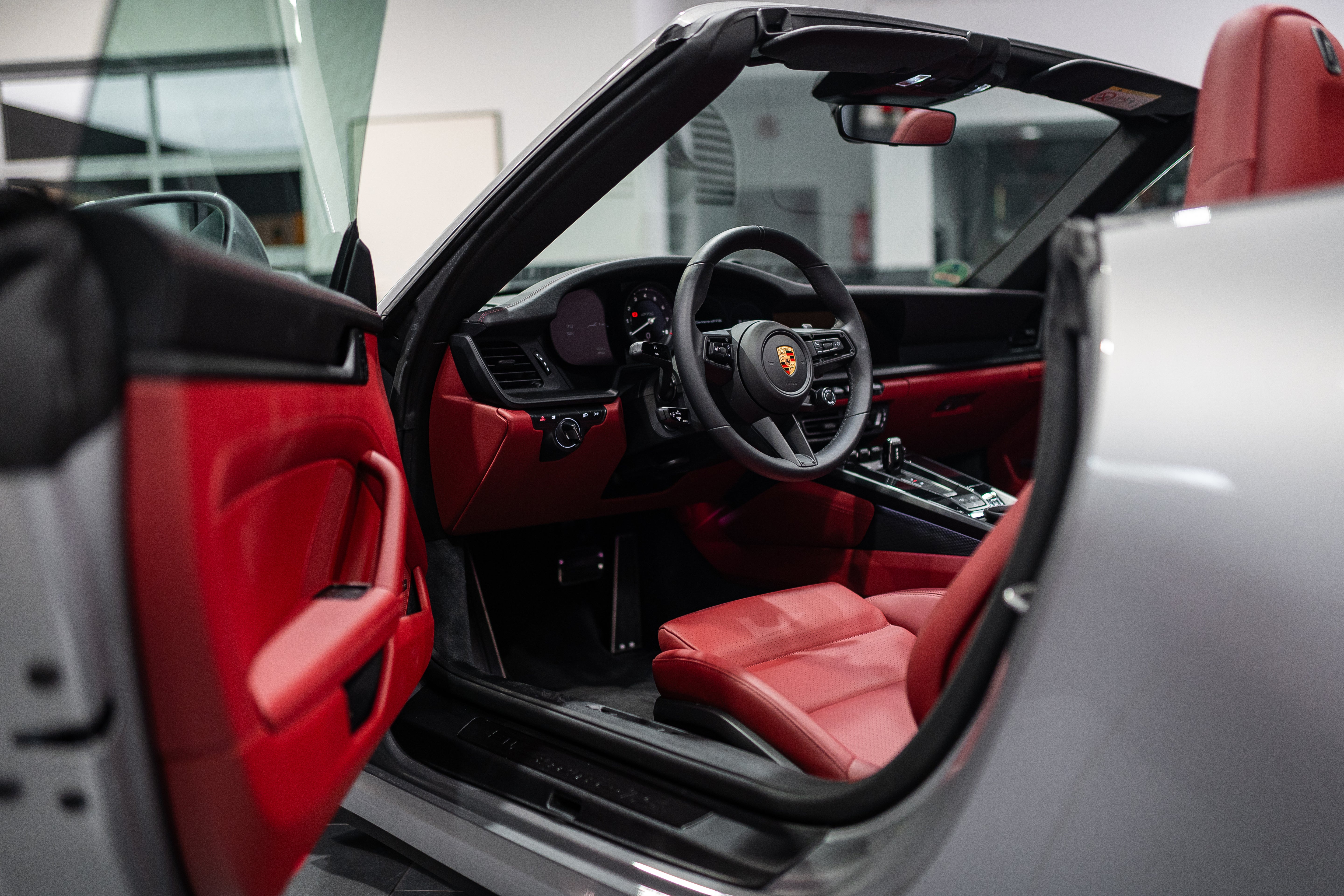 Porsche 992 911 Carrera GTS Cabriolet