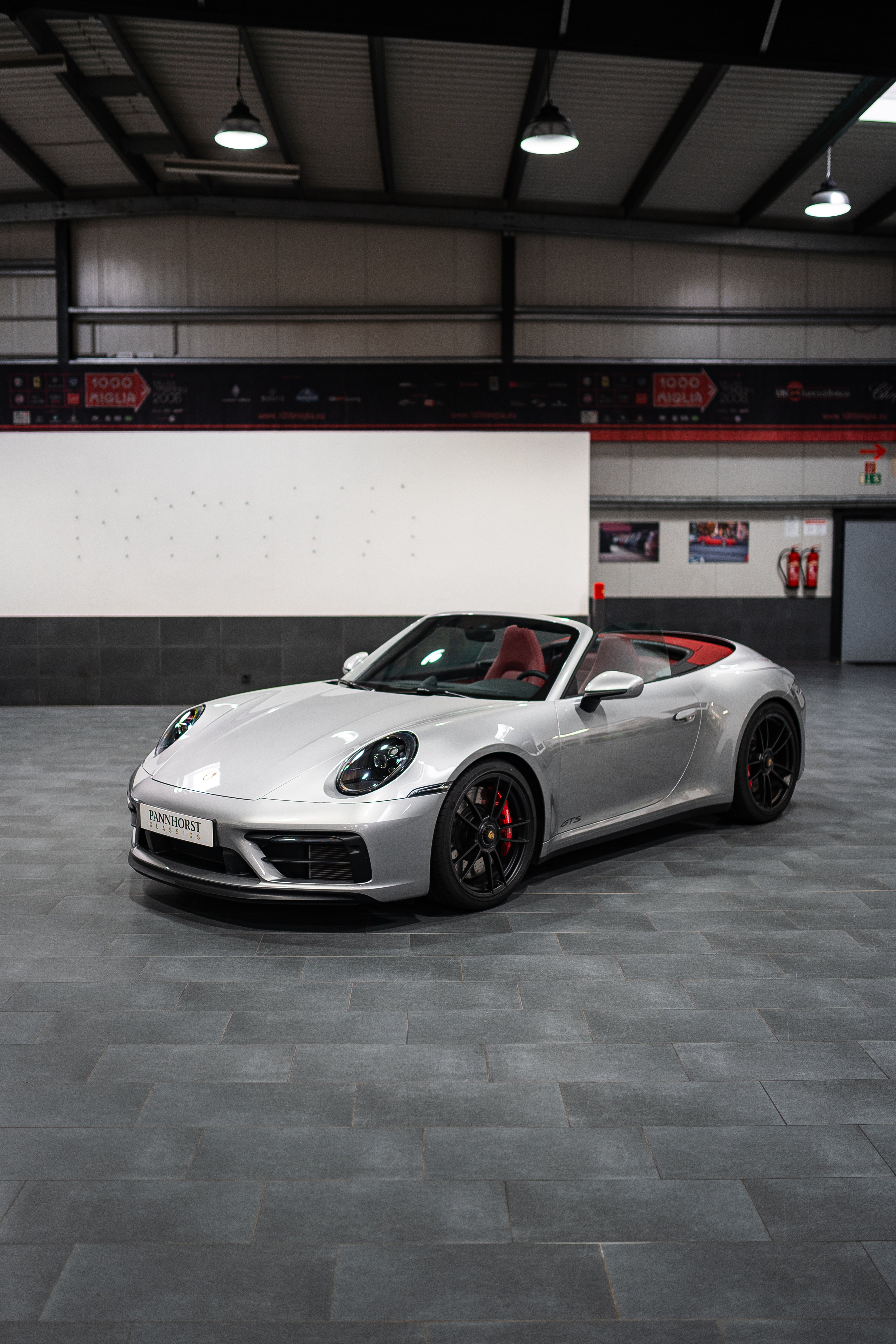 Porsche 992 911 Carrera GTS Cabriolet