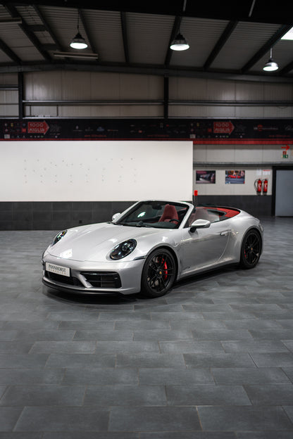 Porsche 992 911 Carrera GTS Cabriolet