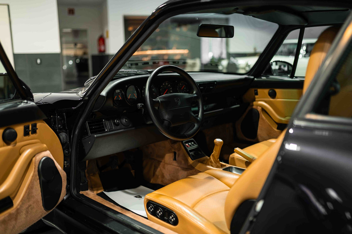 Porsche 993 Carrera 4