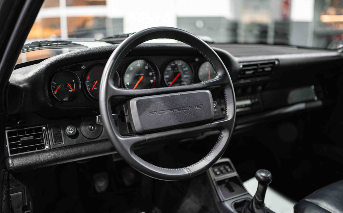 Porsche 964 Carrera 4