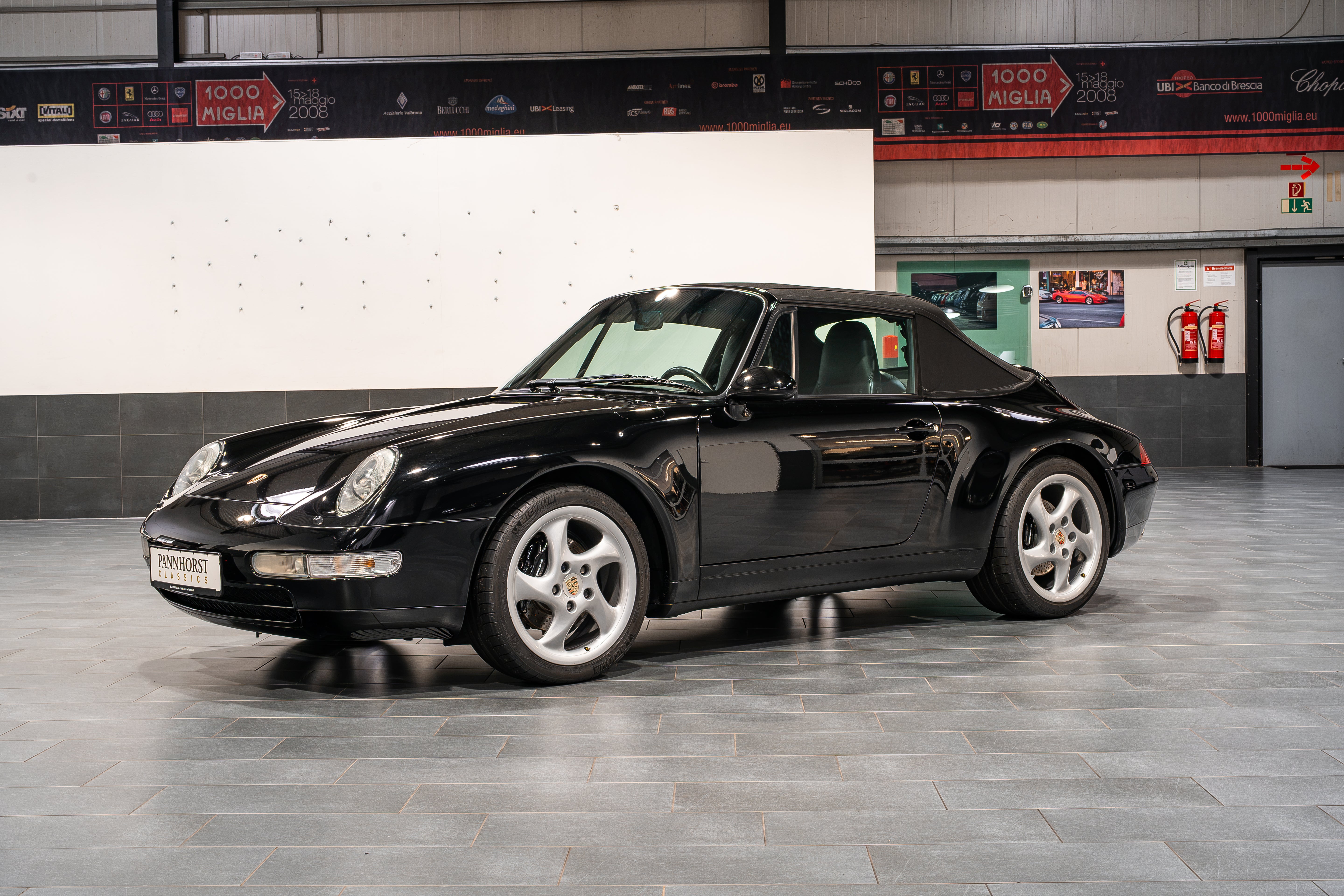 Porsche 911 (993) Carrera Cabriolet