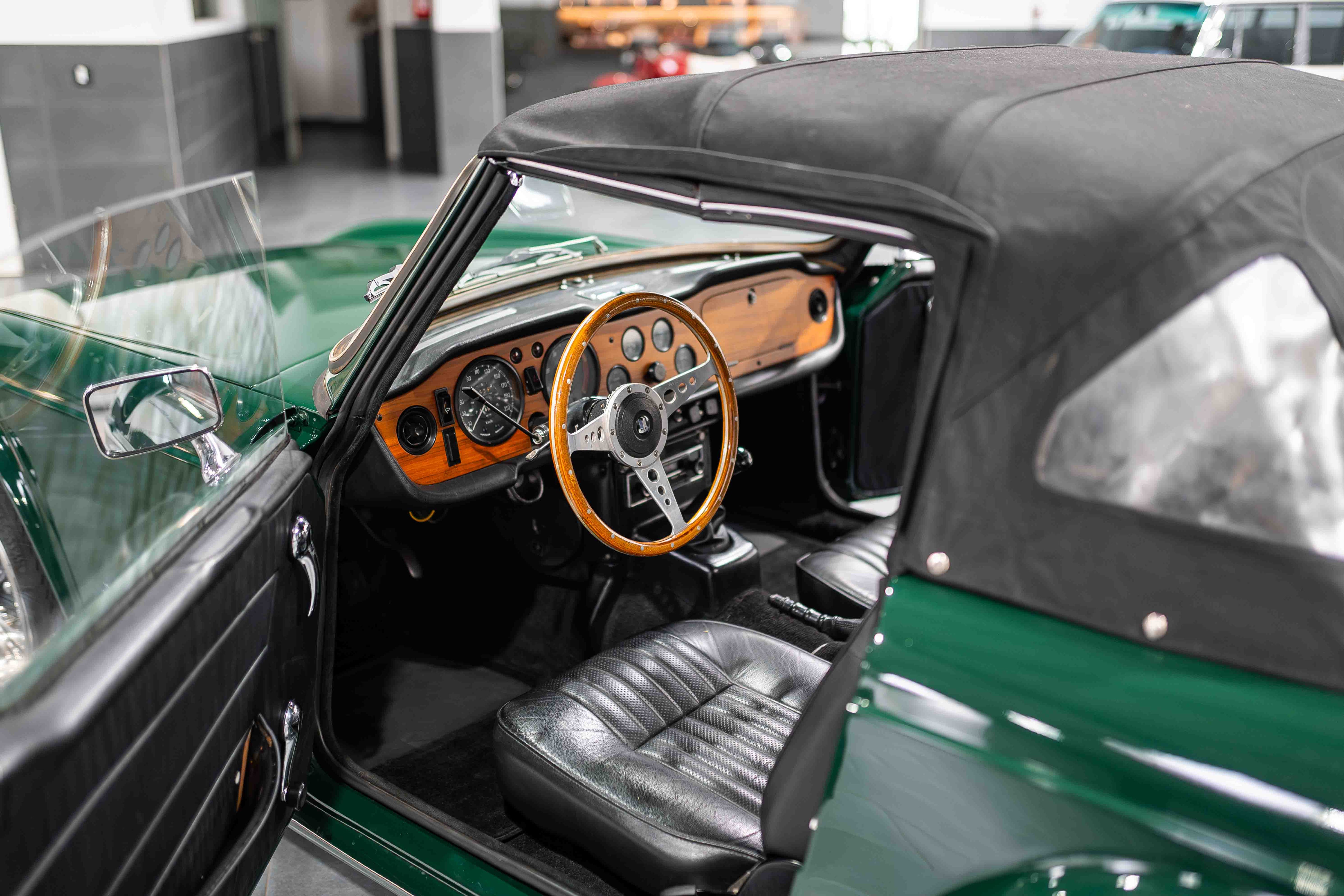 Triumph TR6