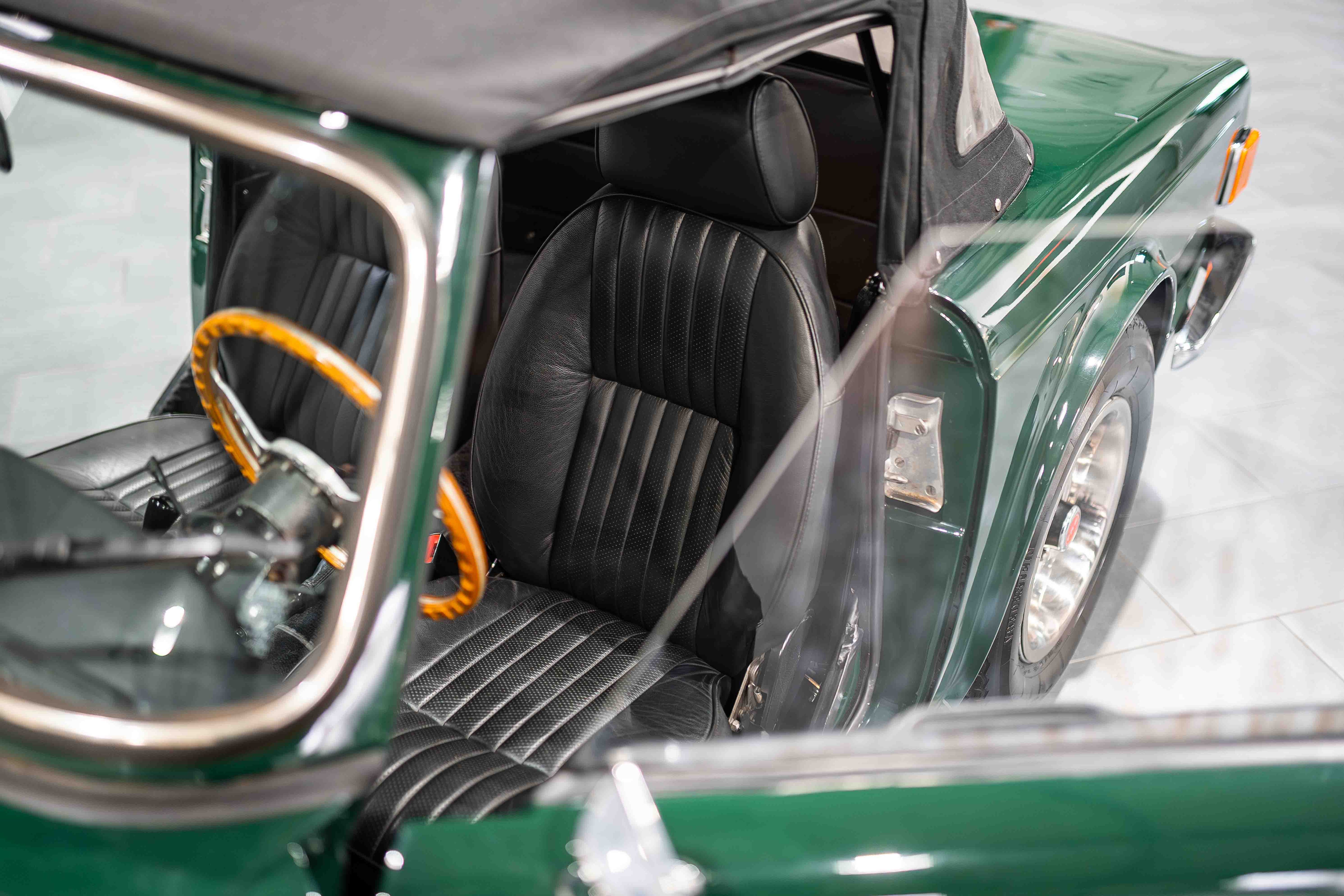 Triumph TR6