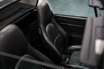 Porsche 911 (993) Carrera Cabriolet