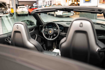 Porsche 911 Carrera Cabriolet