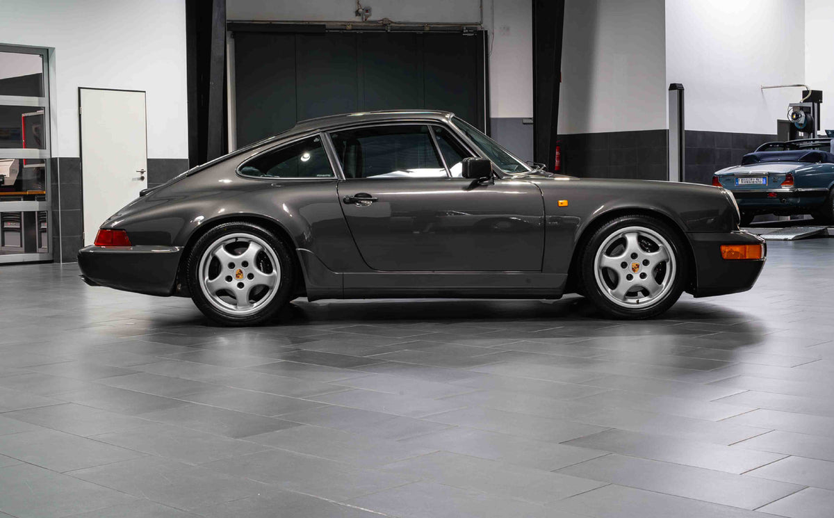 Porsche 964 Carrera 4