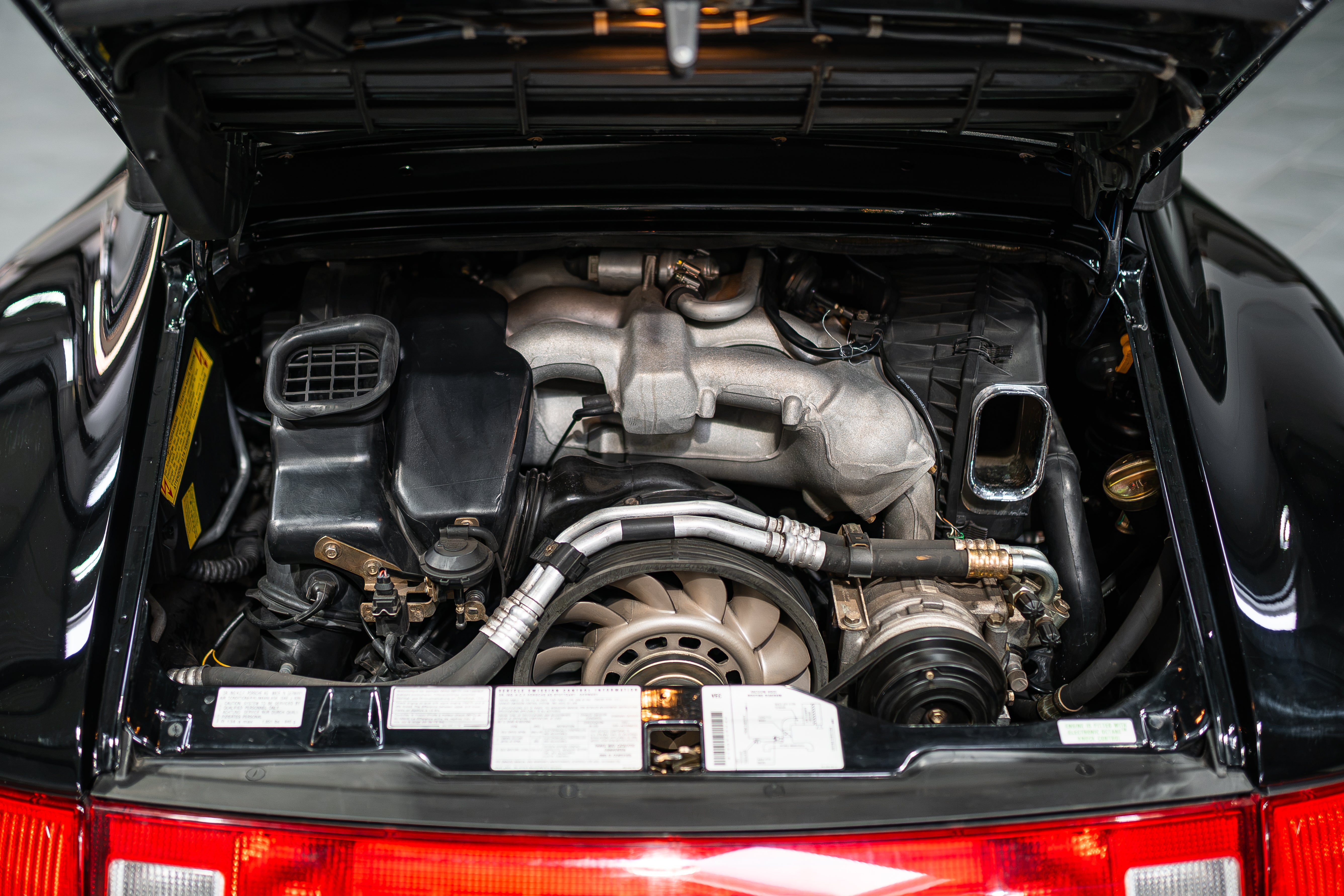 Porsche 911 (993) Carrera Cabriolet