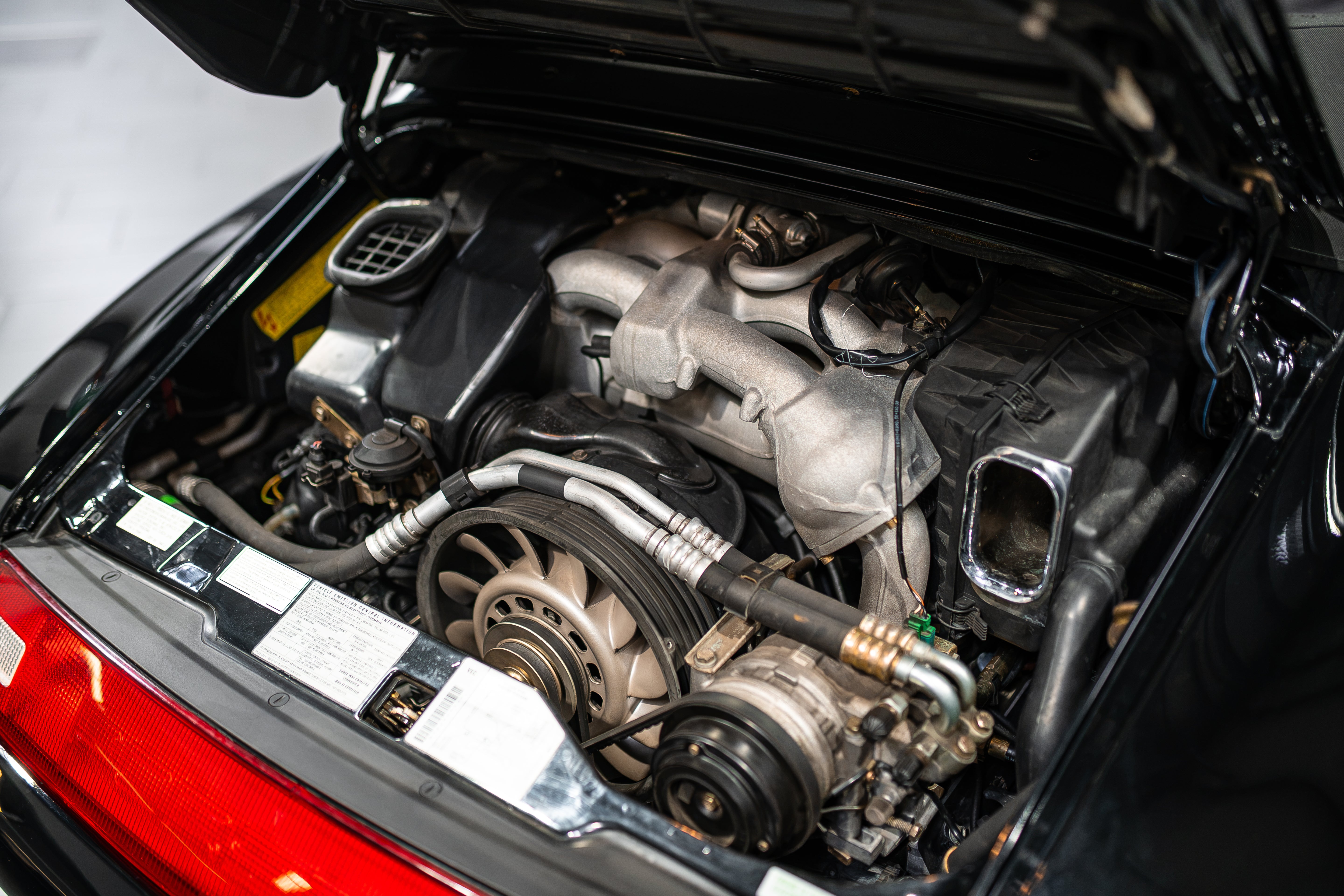 Porsche 911 (993) Carrera Cabriolet