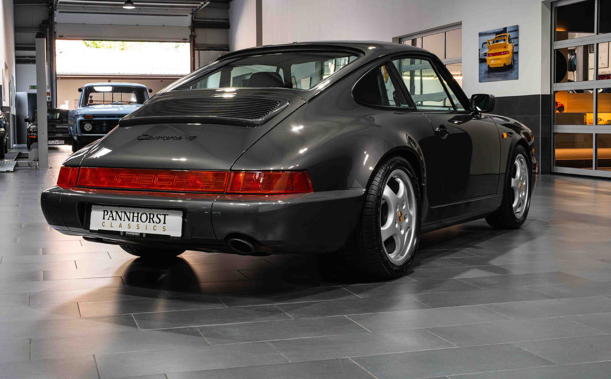 Porsche 964 Carrera 4