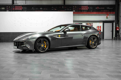 Ferrrari FF
