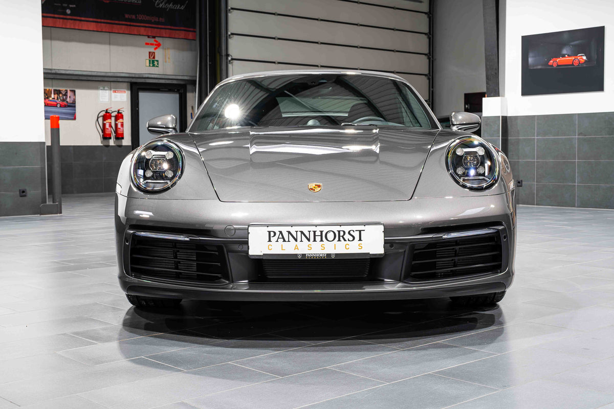 Porsche 911 Carrera Cabriolet