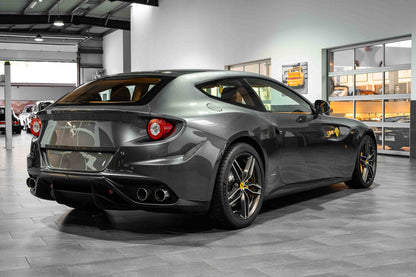 Ferrrari FF