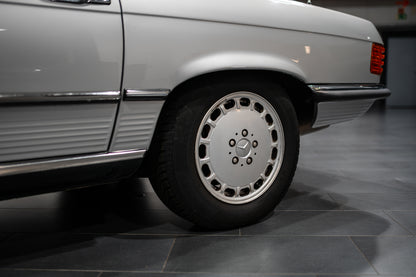 Mercedes-Benz R107 500 SL