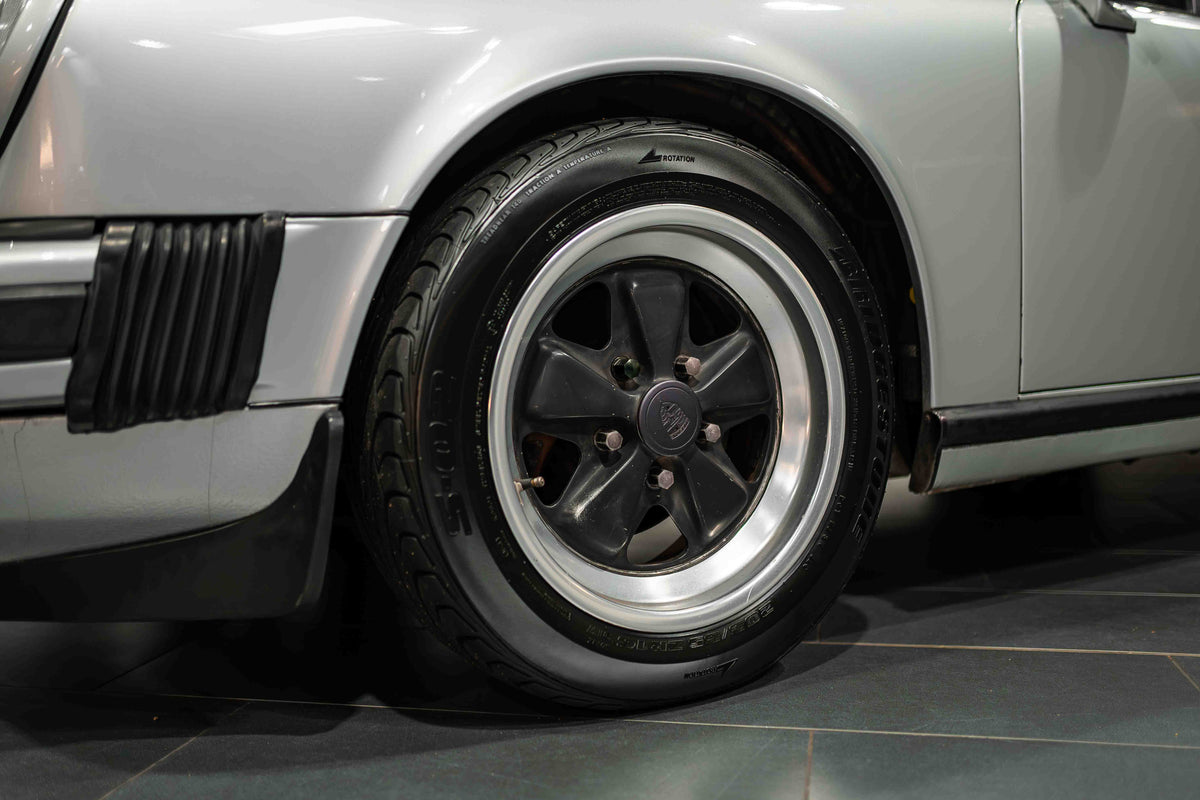 Porsche  911 G-Modell SC