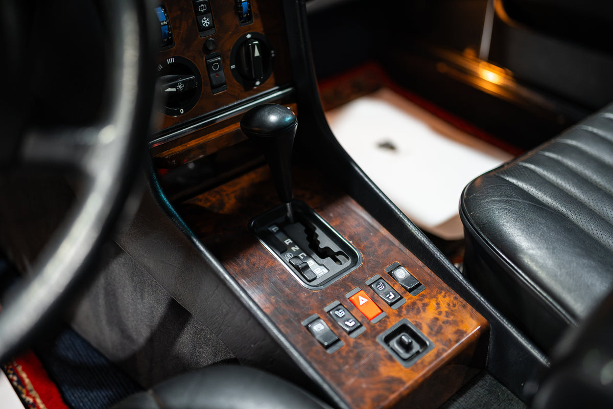 Mercedes-Benz R107 500 SL