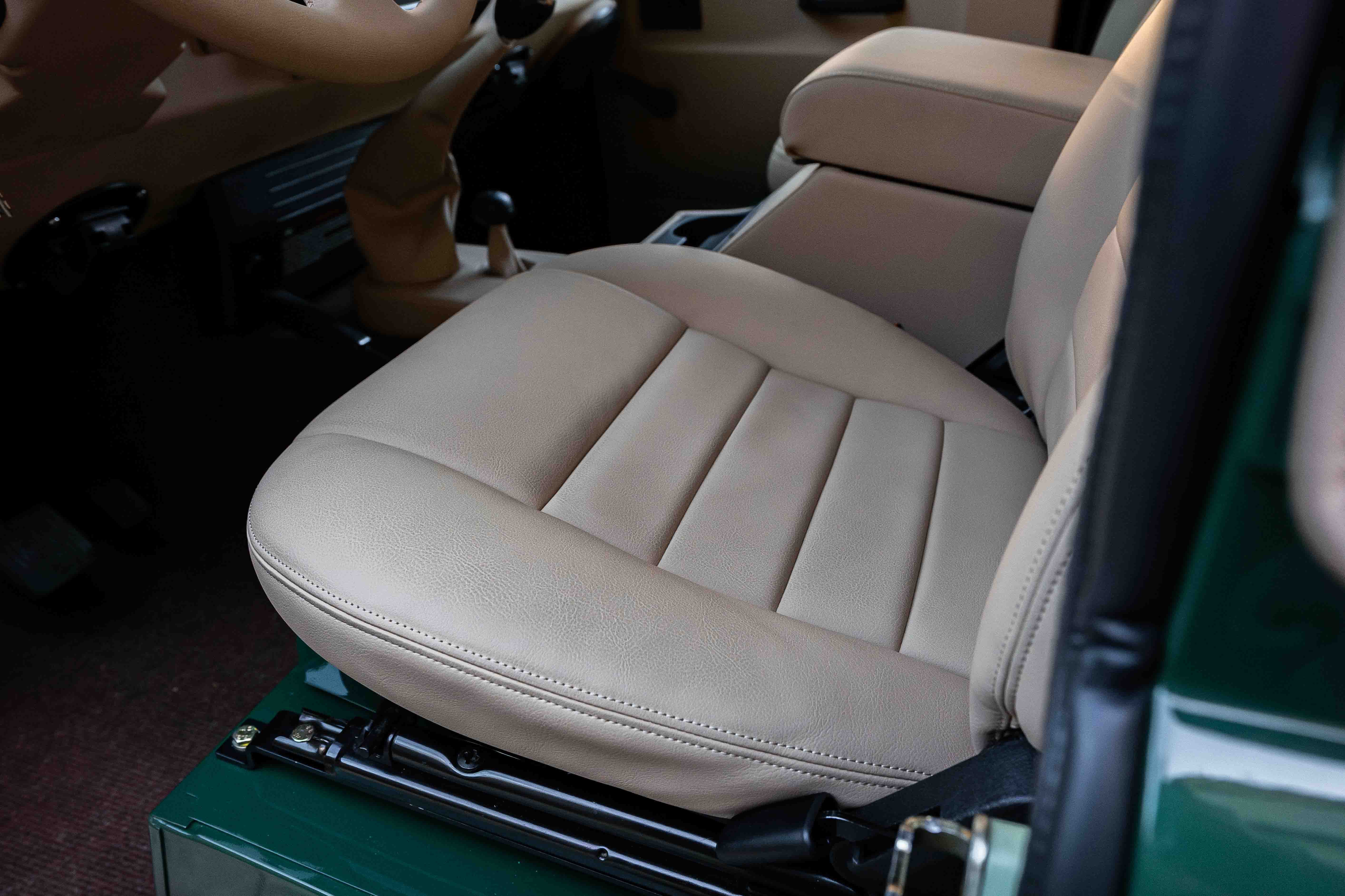 Land Rover Defender 90 Td5 Cabriolet