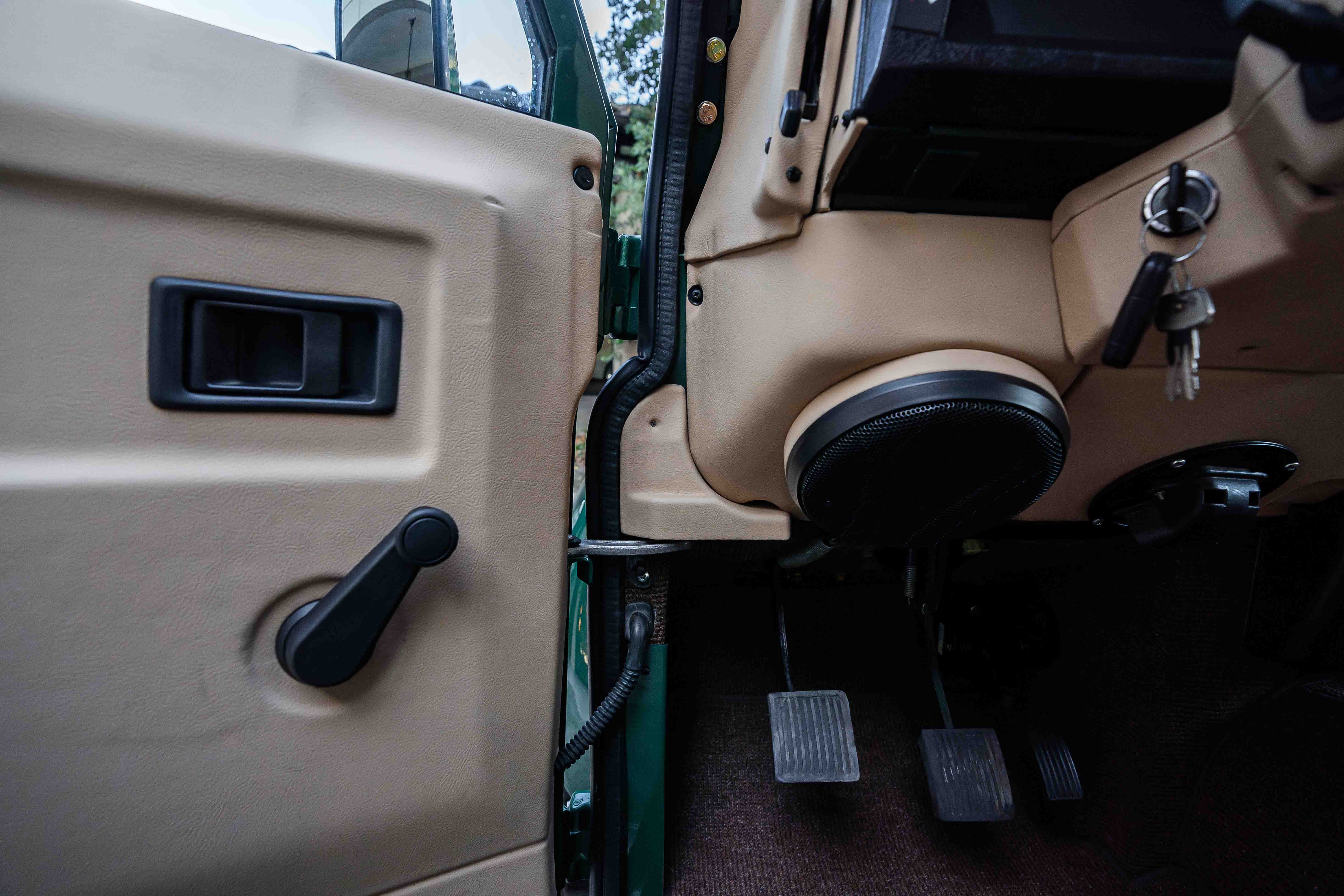 Land Rover Defender 90 Td5 Cabriolet