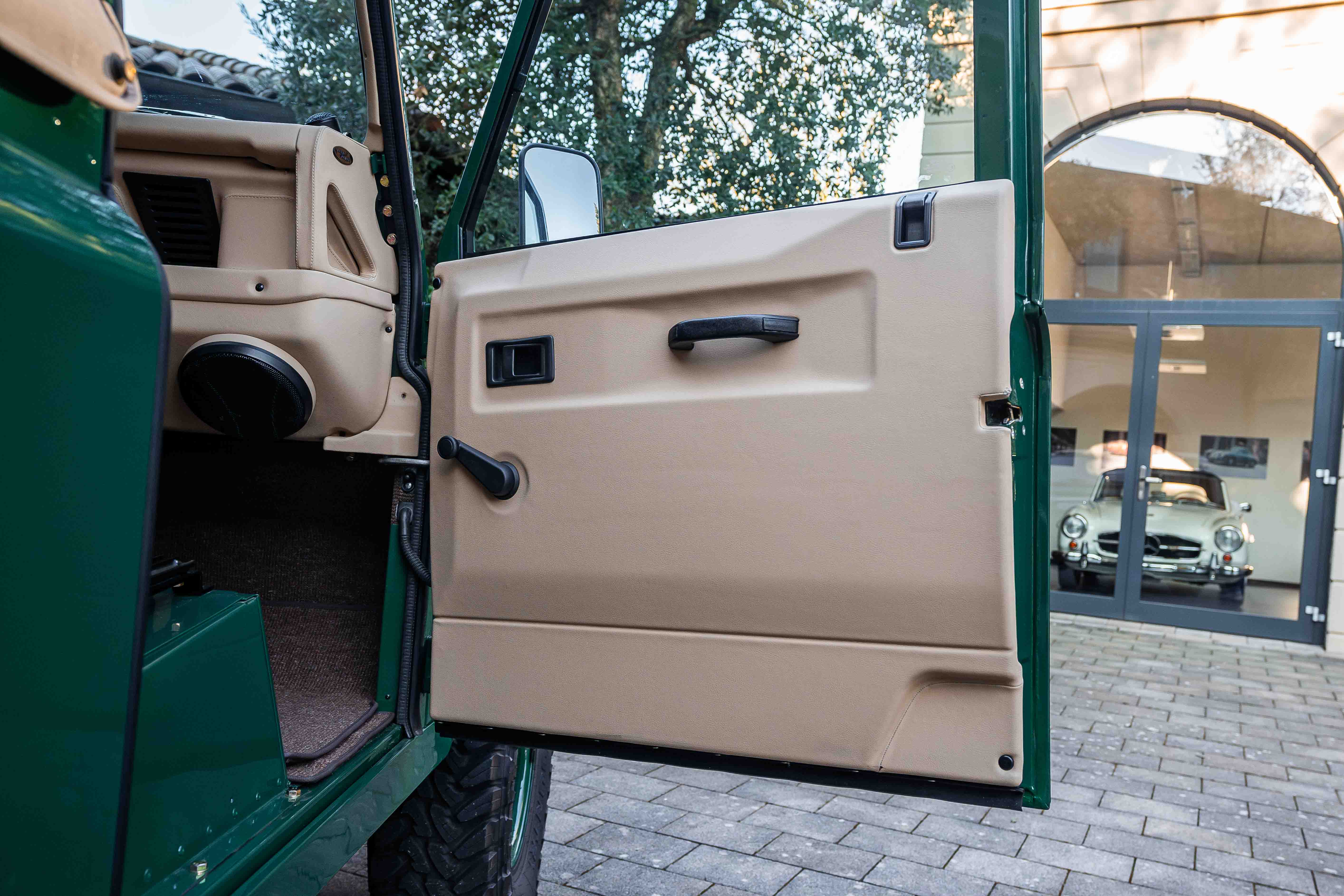 Land Rover Defender 90 Td5 Cabriolet