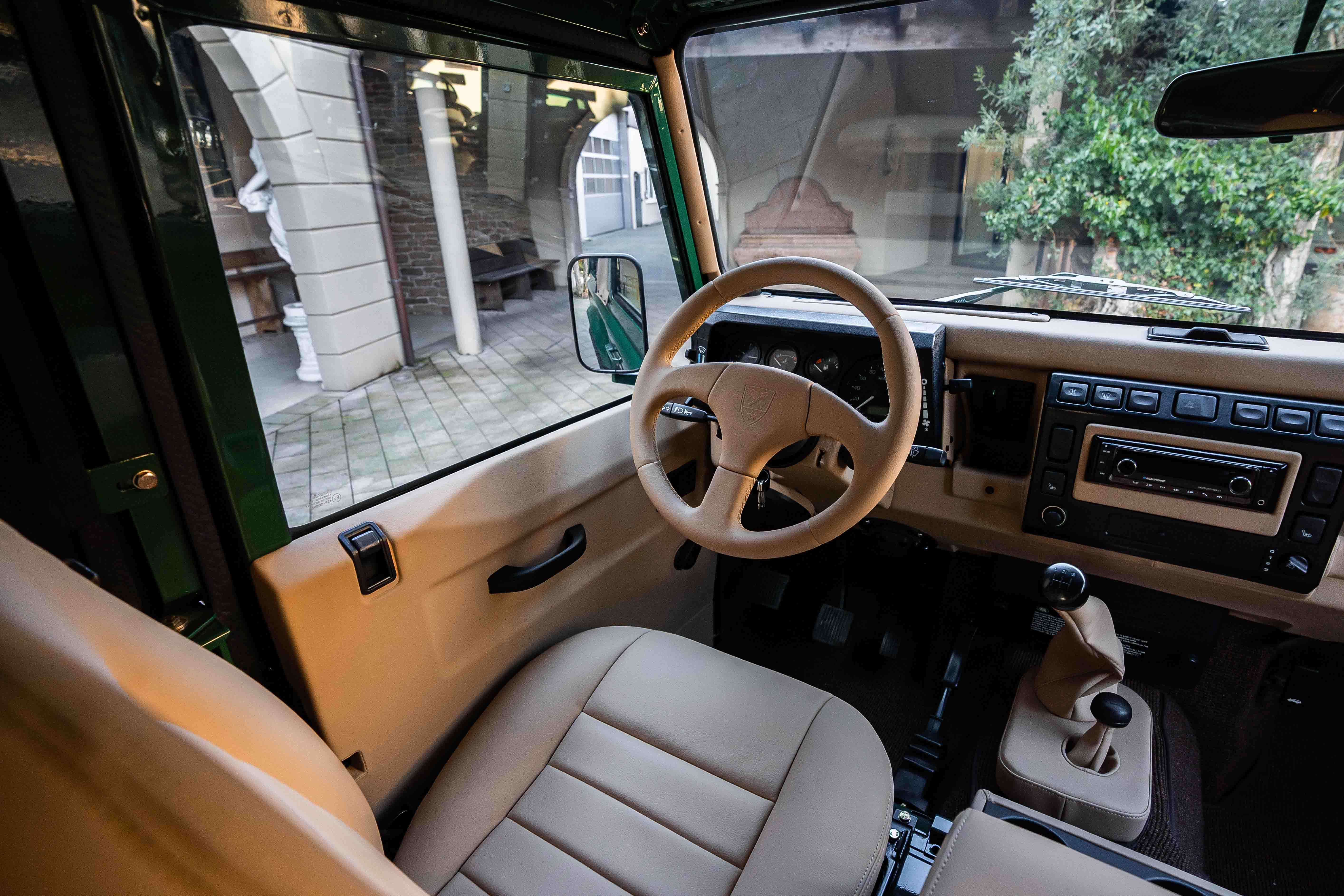 Land Rover Defender 90 Td5 Cabriolet