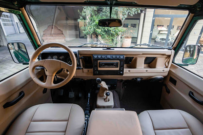 Land Rover Defender 90 Td5 Cabriolet