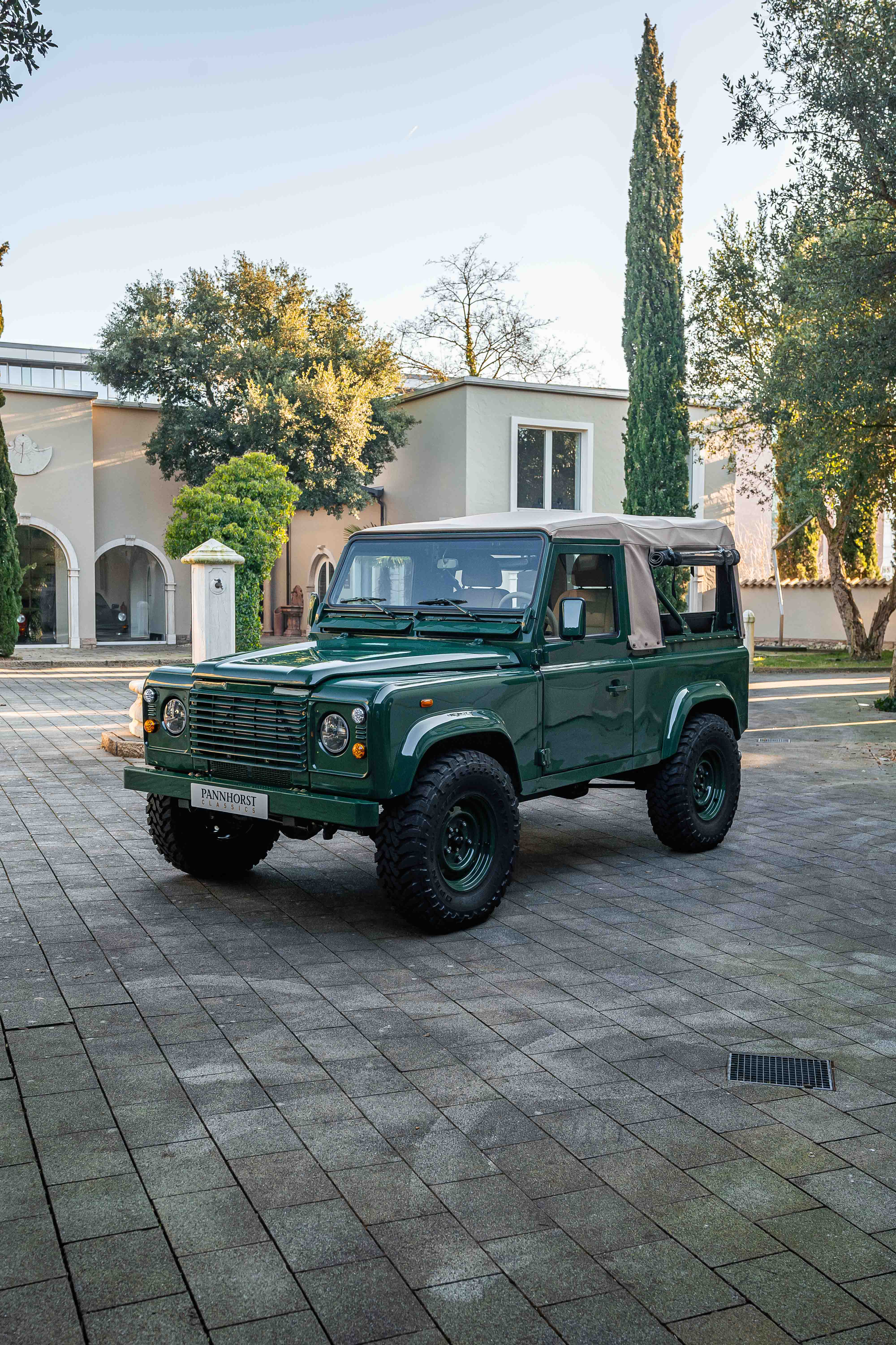 Land Rover Defender 90 Td5 Cabriolet