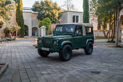 Land Rover Defender 90 Td5 Cabriolet