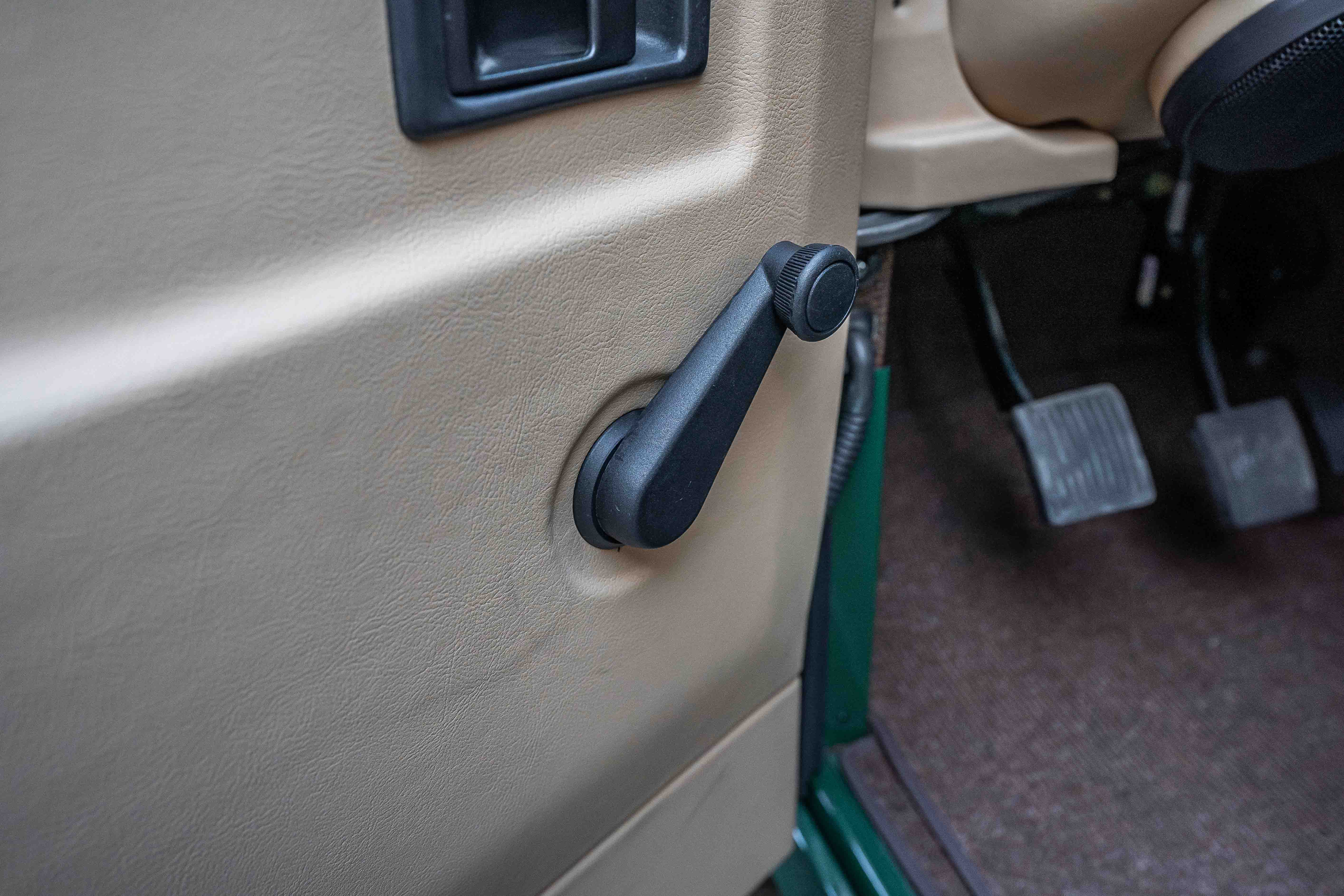 Land Rover Defender 90 Td5 Cabriolet