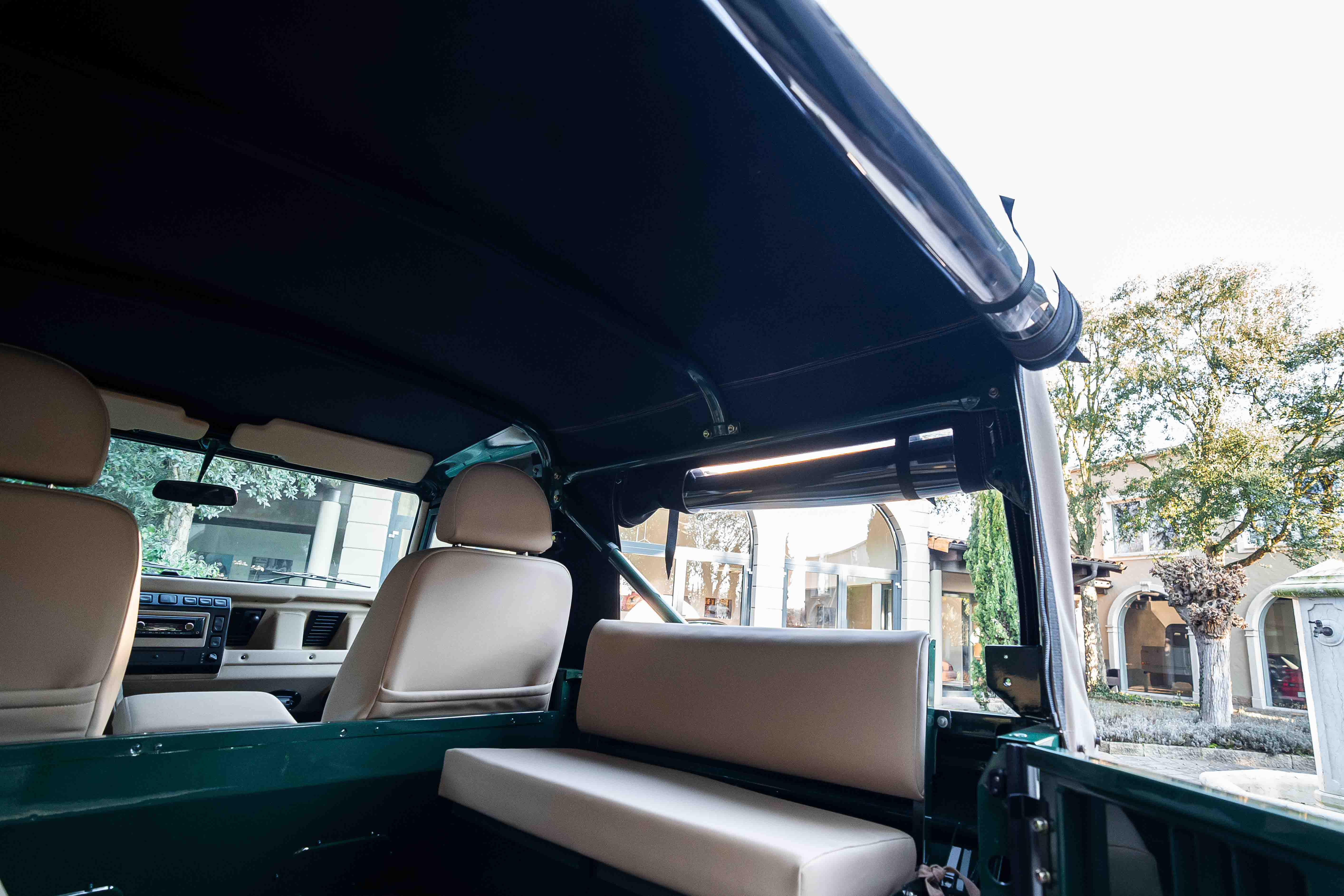 Land Rover Defender 90 Td5 Cabriolet
